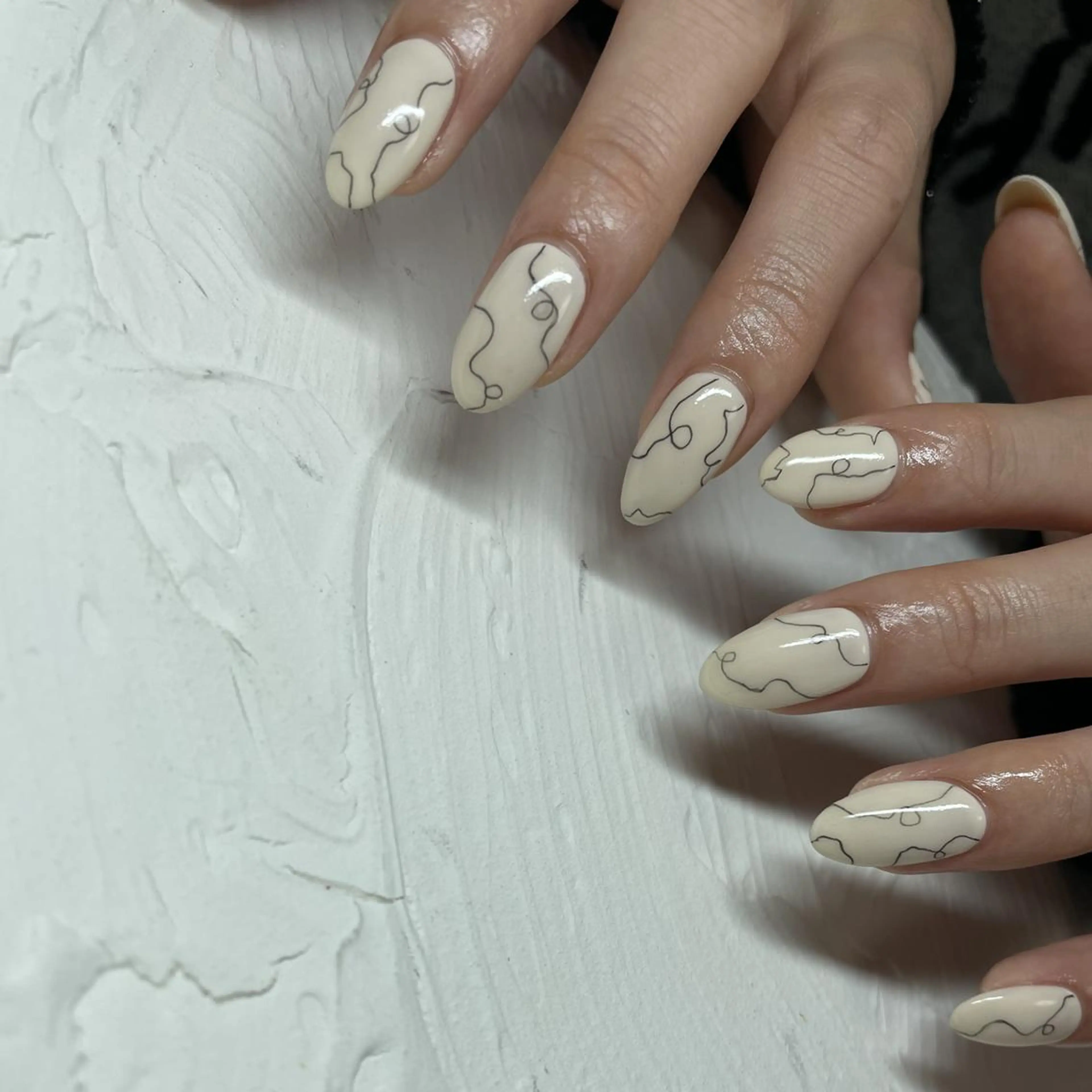 ネイル ハンドネイル フットネイル p.o.n. nuance/個性的のネイルデザイン