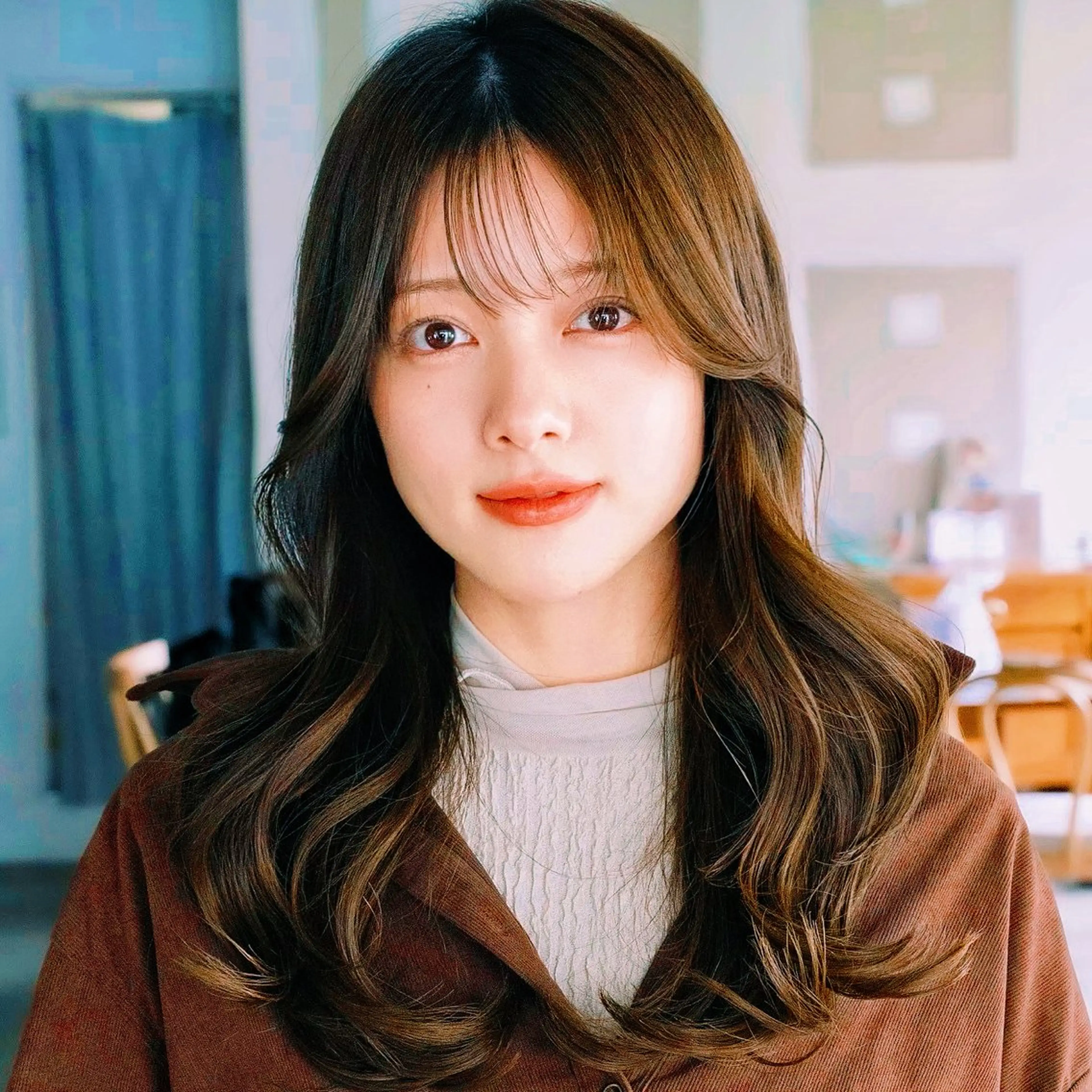 ロング カラー 透明感カラー オレンジ ヘアカラー トリートメント AIN.ANLY 明治神宮前所属・ムツキ/品のある 艶カラー/縮毛矯正のヘアスタイル