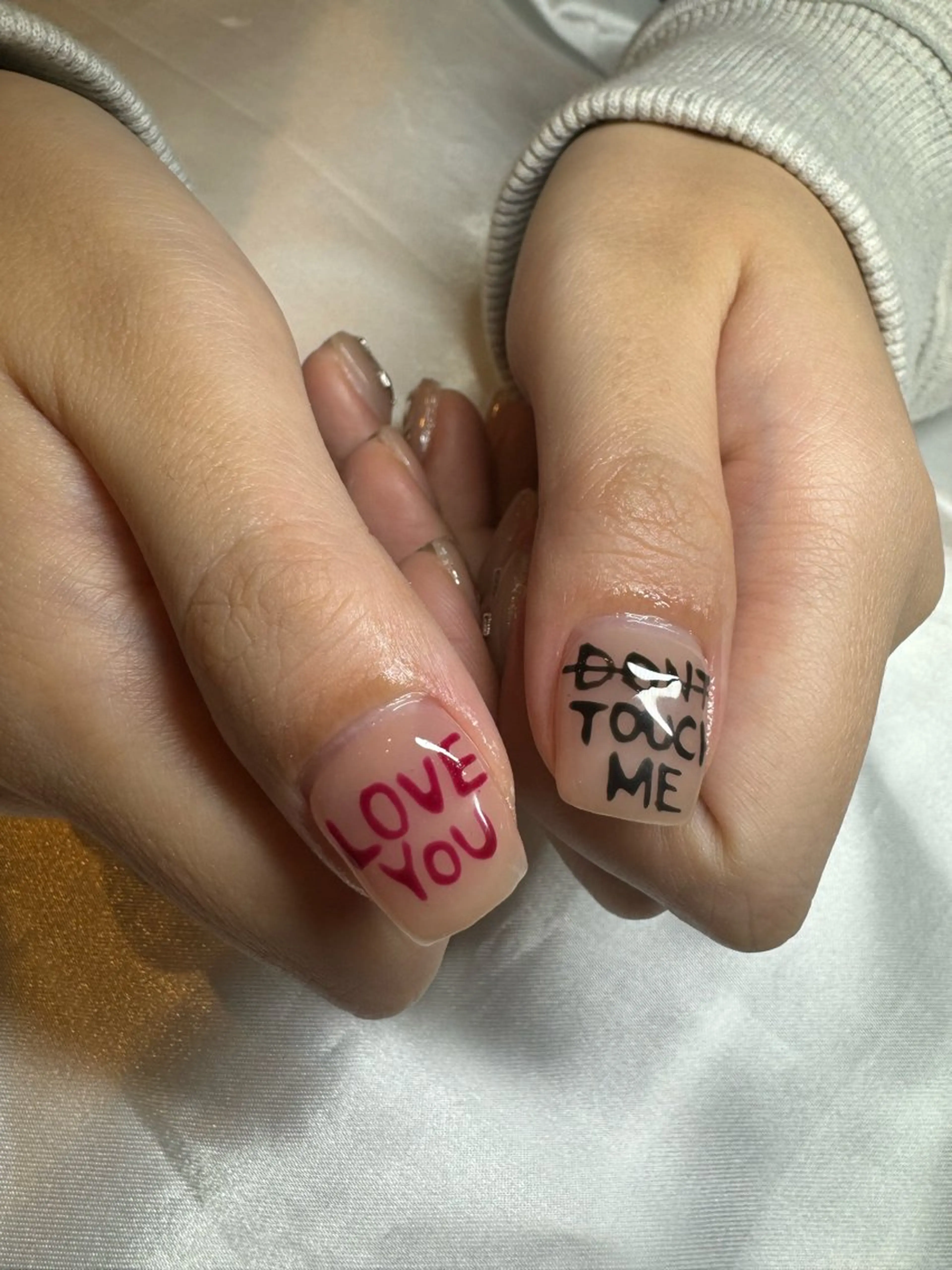 ネイル ハンドネイル 濱岡 咲のネイルデザイン