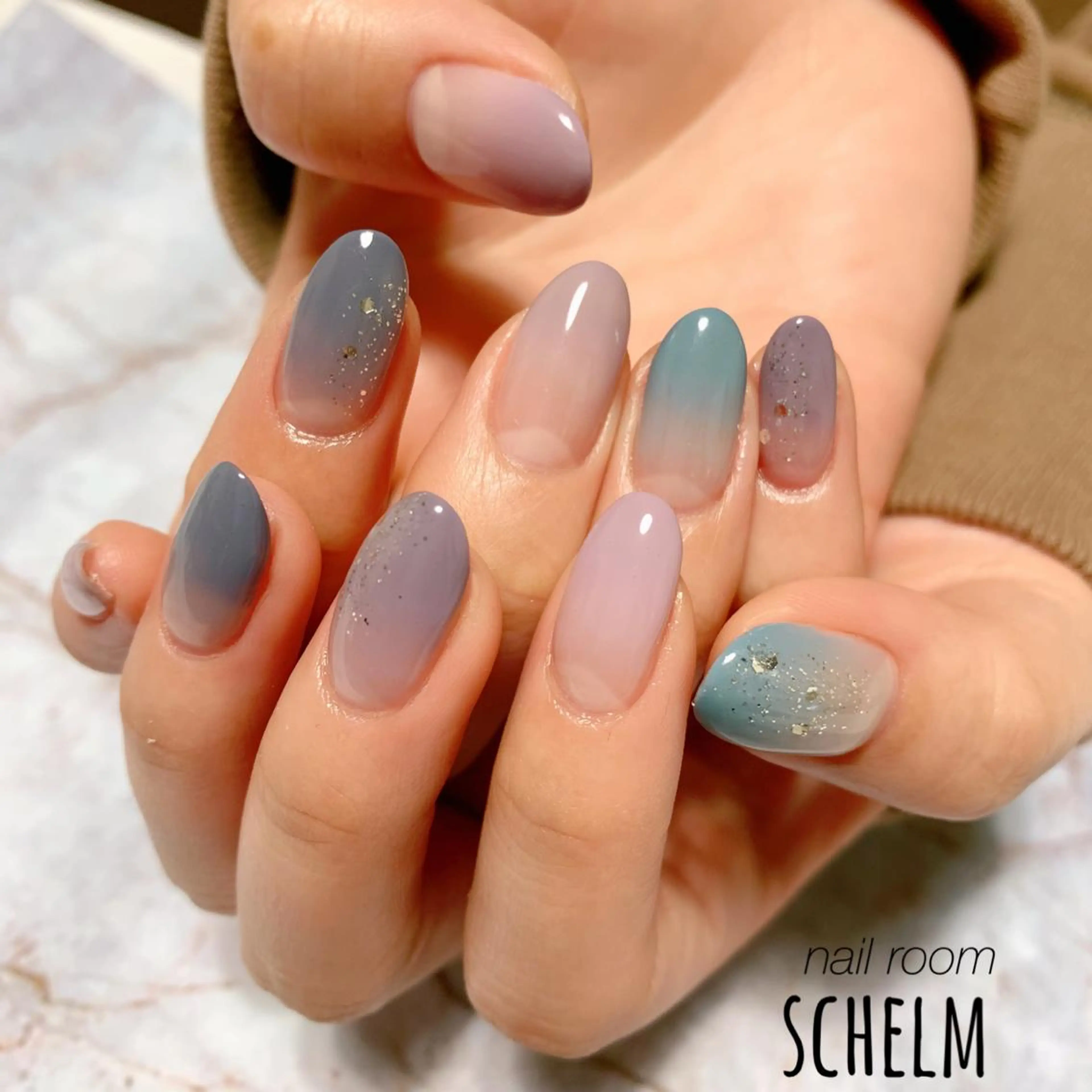 ネイル ハンドネイル nail room シュレムのネイルデザイン