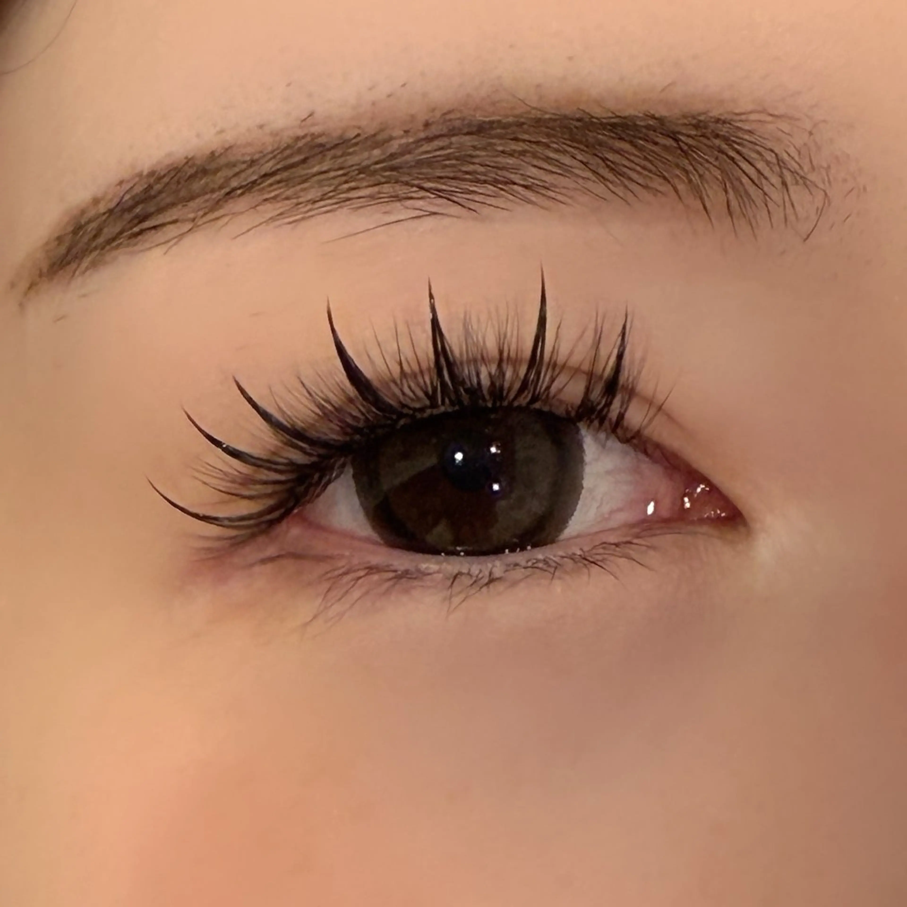 マツエク・マツパ ボリュームラッシュ ワンホンマツエク EYE405 fukuyamaのマツエク・マツパデザイン