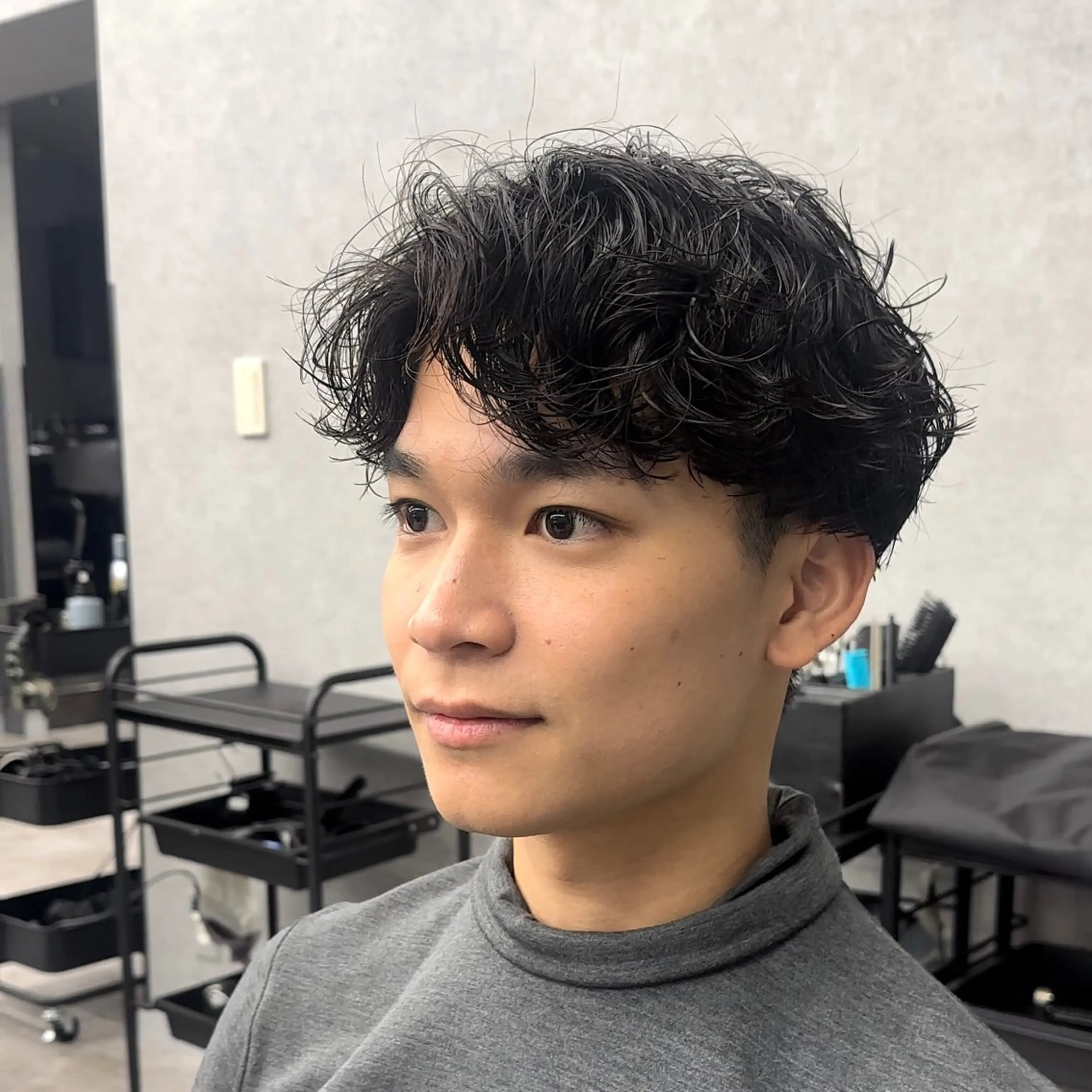 メンズ カット パーマ 🎖️似合わせメンズ パーマ🎖️カネキのヘアスタイル