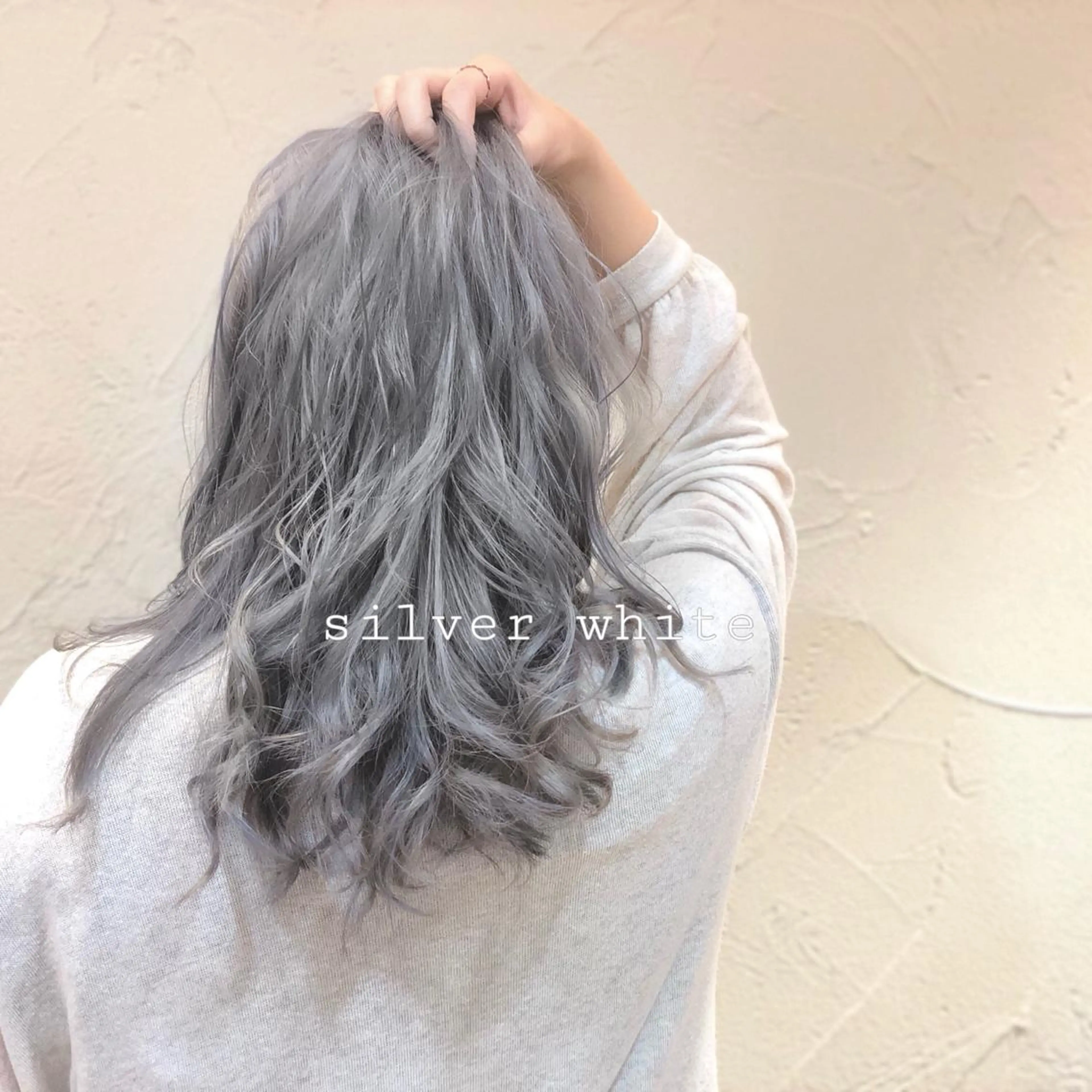 セミロング カラー ヘアカラー 🌼こやま かおり🌼のヘアスタイル