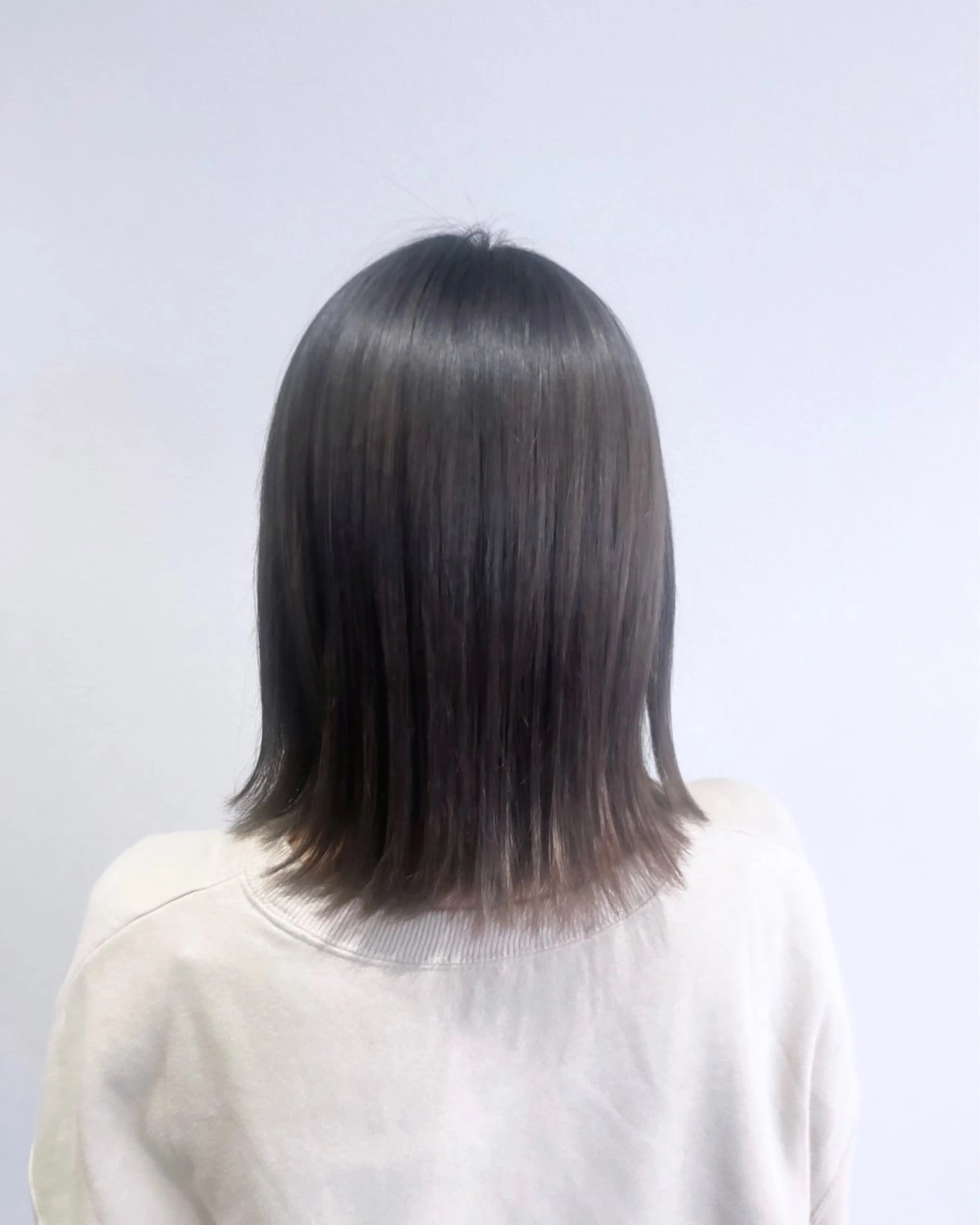 カラー アッシュ アッシュグレー ブリーチ 透明感カラー カット ヘアカラー 透明感Color🩶 髪質改善 ユウナ🦋のヘアスタイル