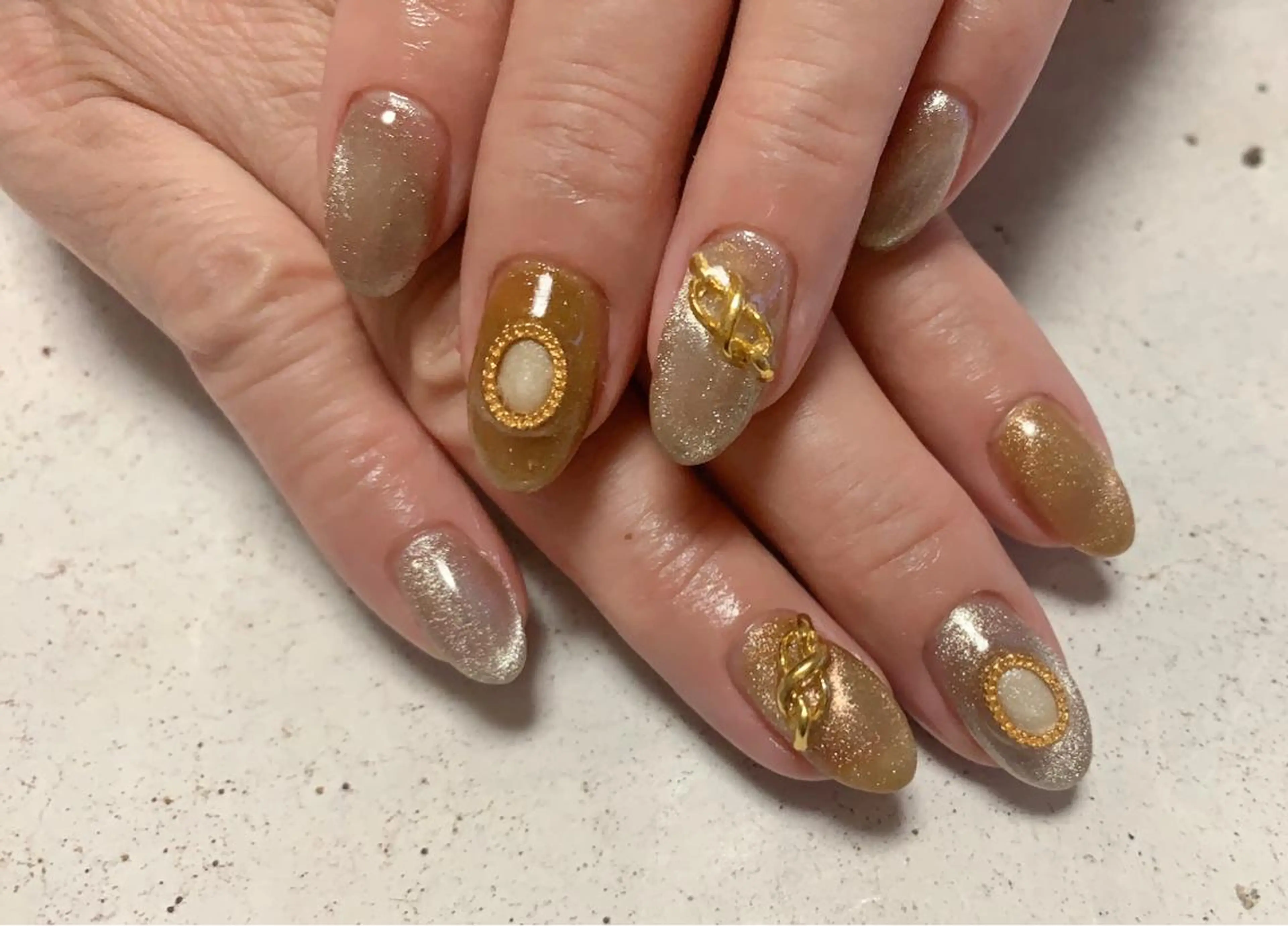 ネイル nico.nico.mark NAIL所属・小林 梓のエステ・リラクイメージ