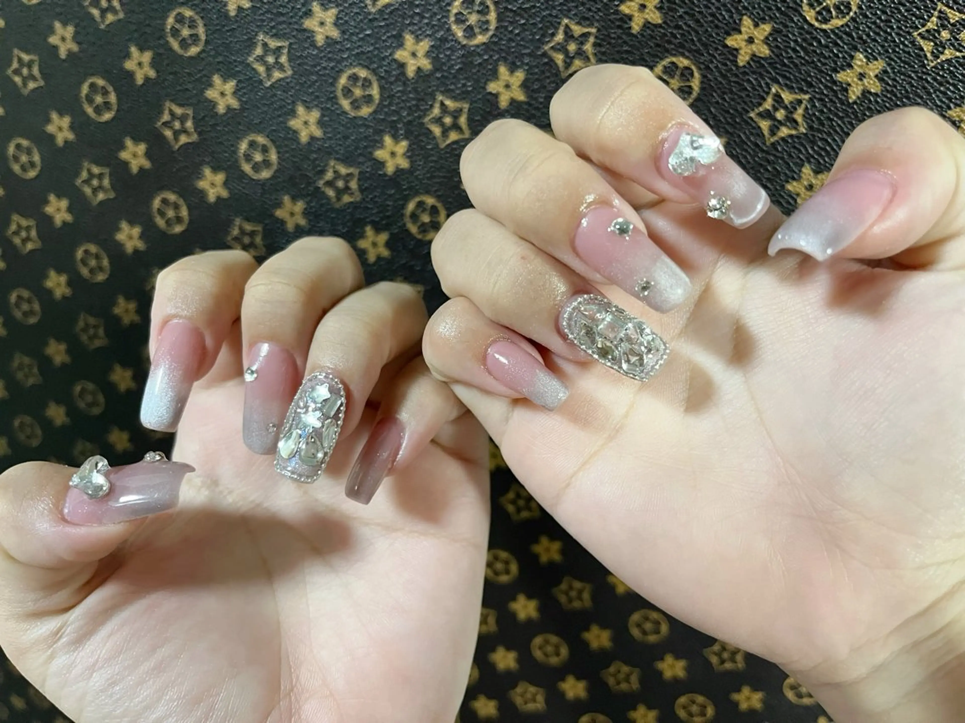 ネイル 飯塚 陽葵のネイルデザイン