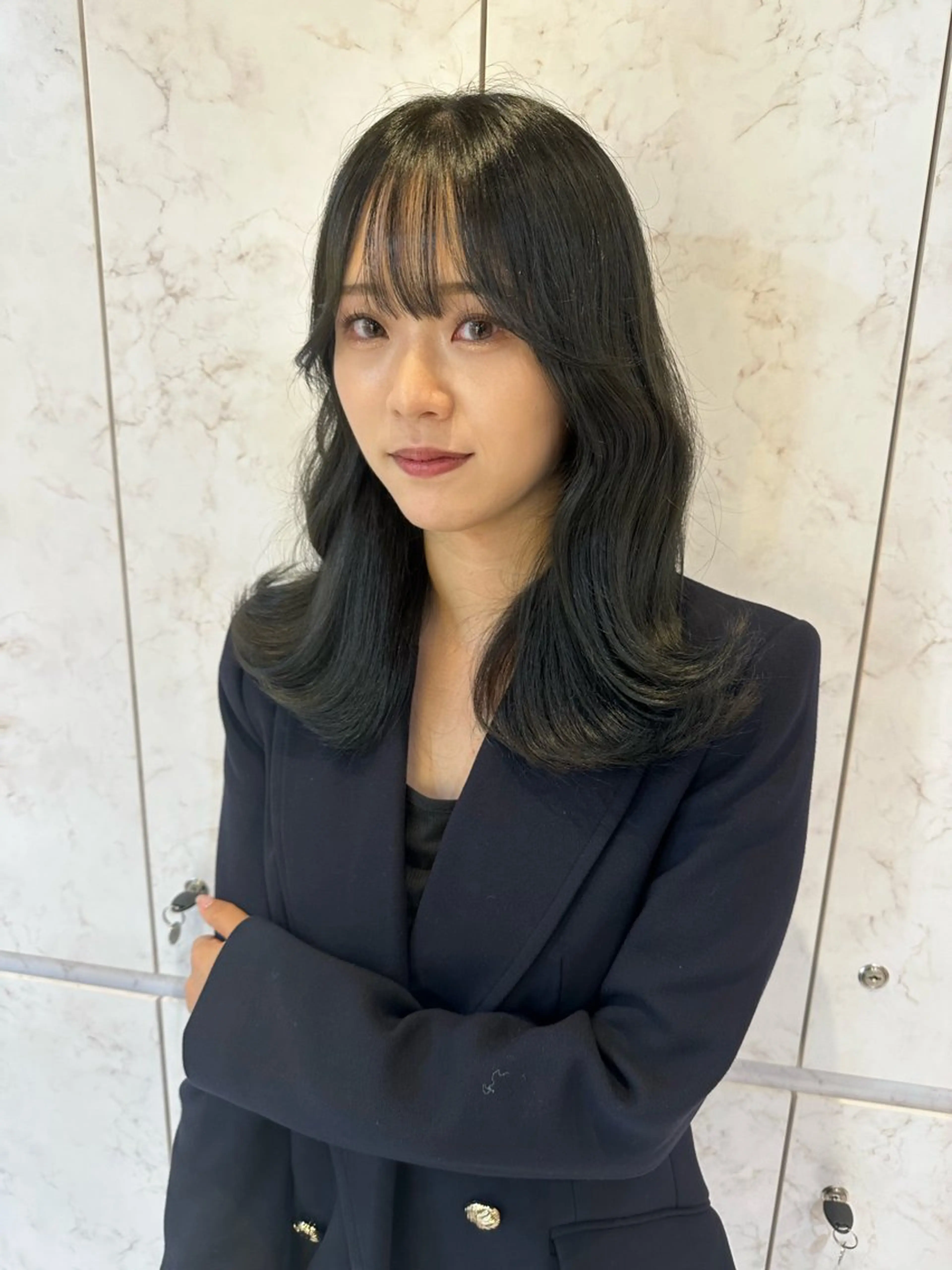 セミロング カラー ヘアアレンジ カット ヘアカラー トリートメント Akane レイヤー/艶カラーのヘアスタイル