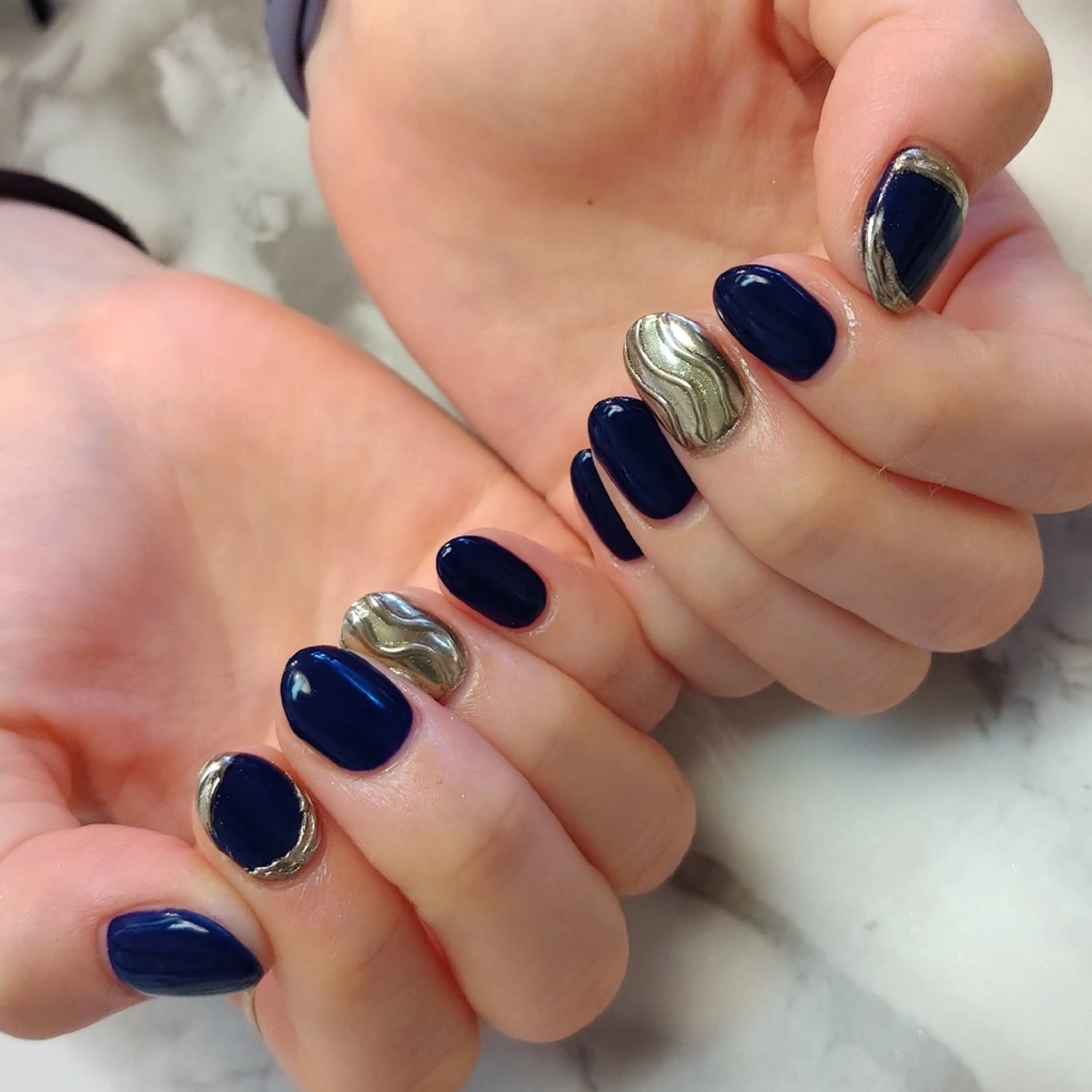 ネイル ミラーネイル ジェヌインネイル 河内のネイルデザイン