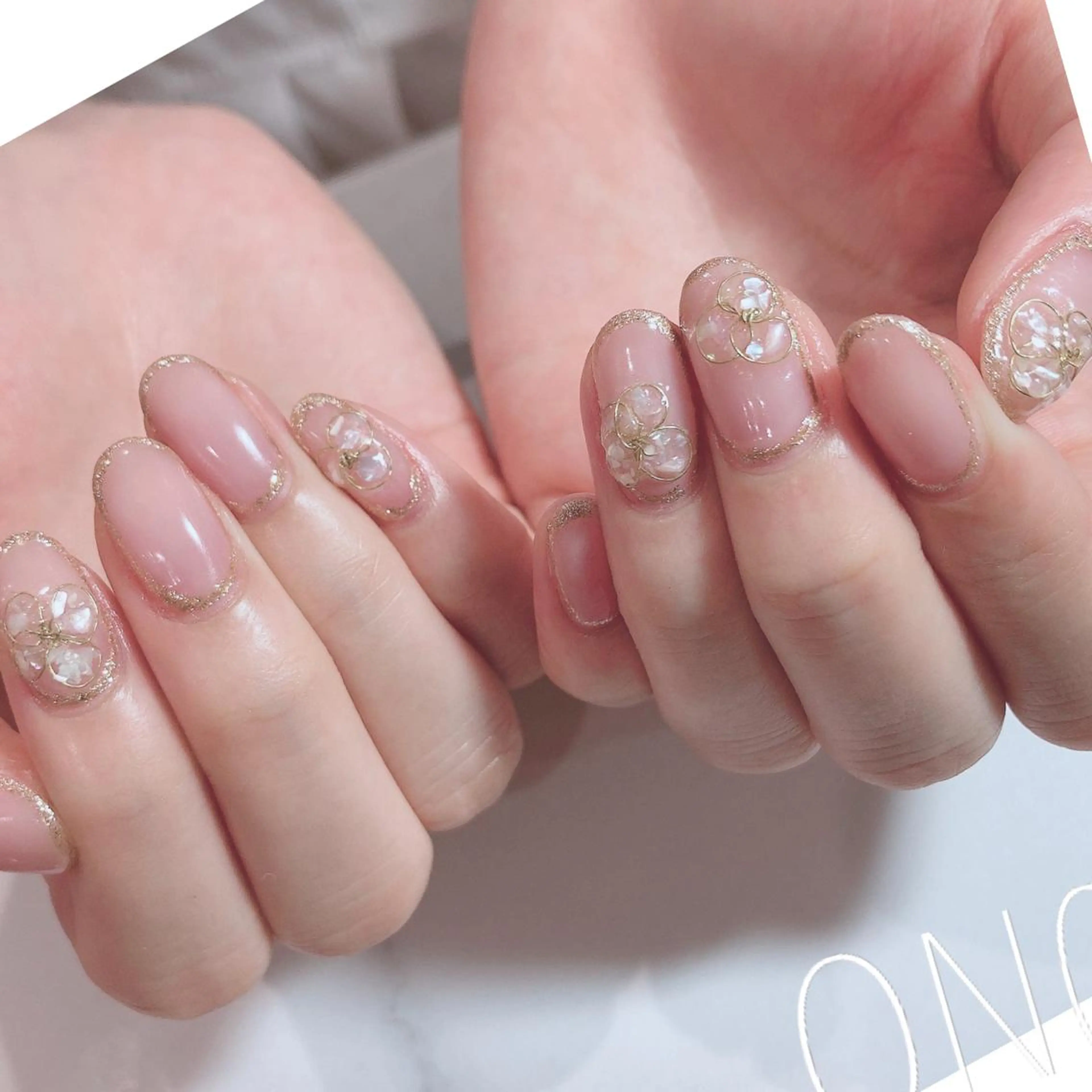 ネイル 園 寛子 （ネイリスト）のネイルデザイン