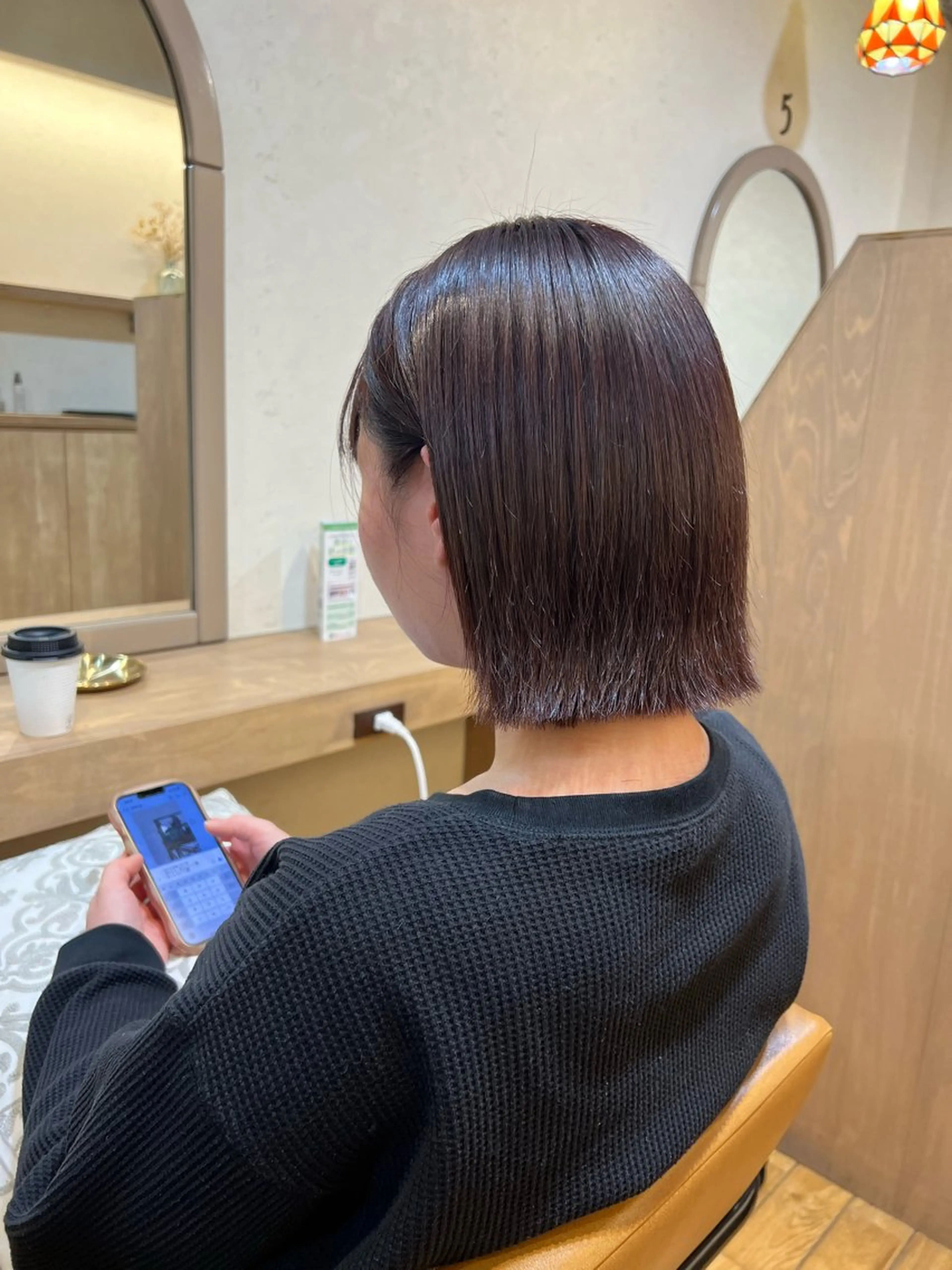 ショート カラー 切りっぱなしボブ ボブ 神戸ボブ✂️ ioe三宮/田 伸佳のヘアスタイル