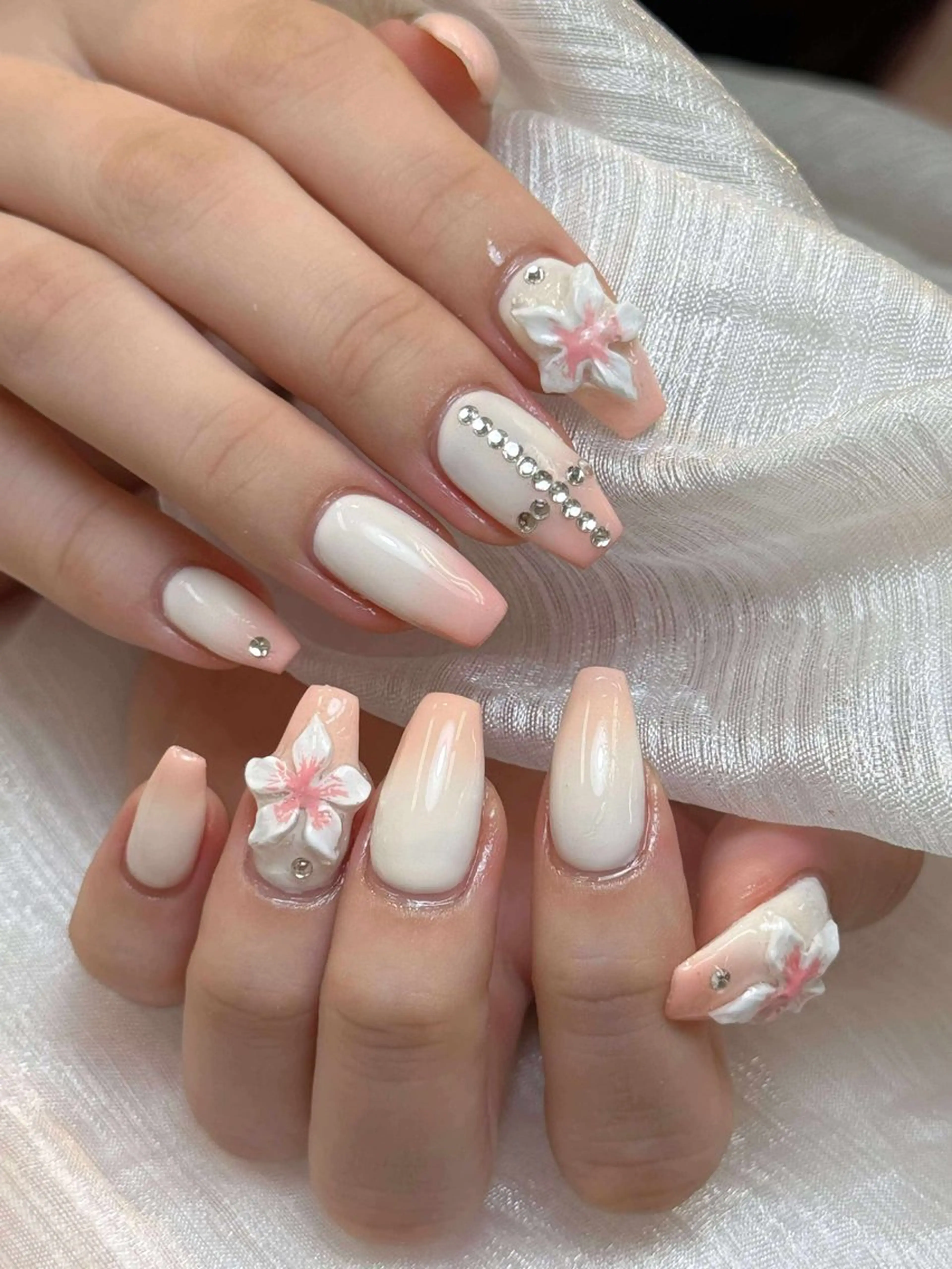 ネイル アートネイル ジェルネイル ネイルチップ Jenn Nail Salonのネイルデザイン