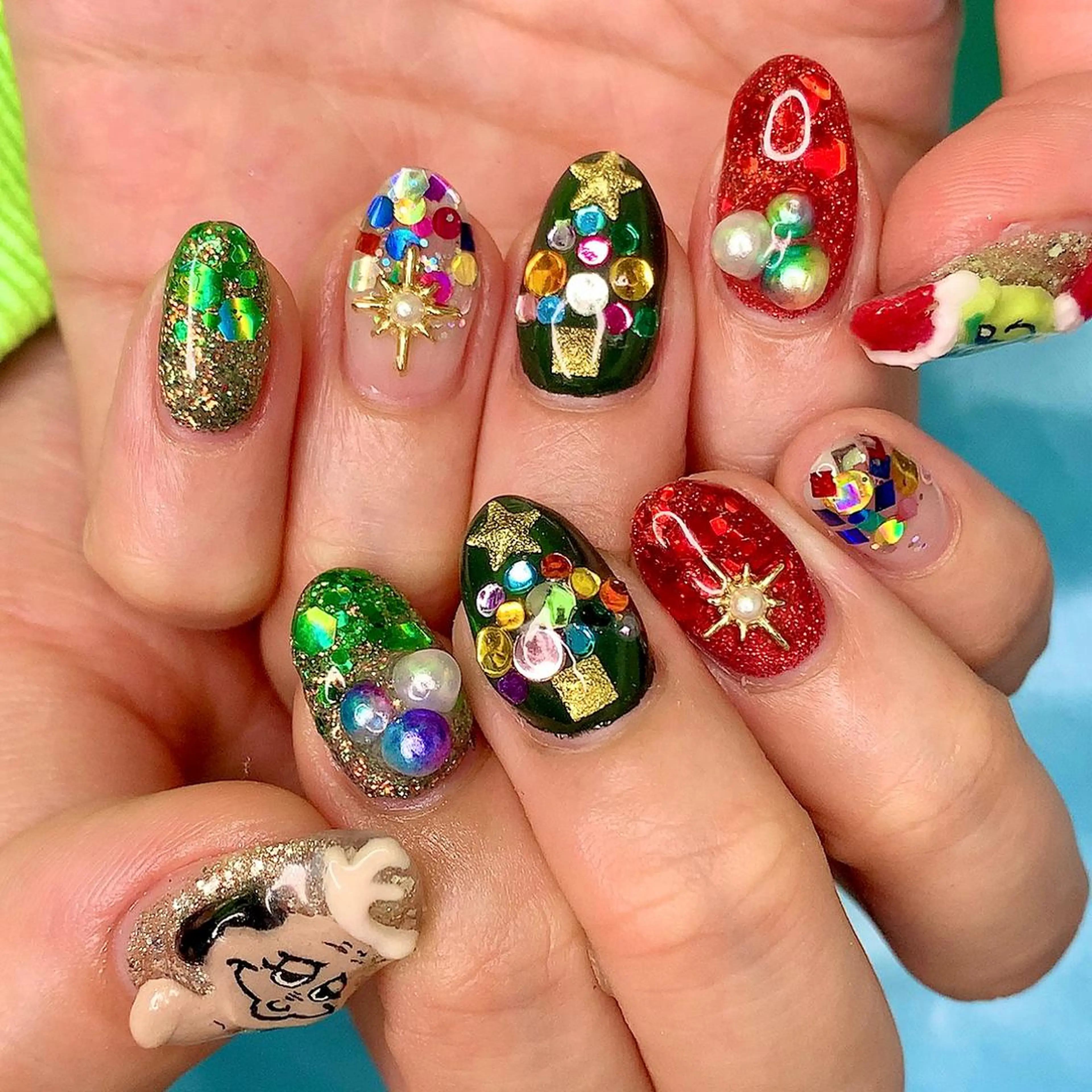 ネイル アートネイル 冬ネイル クリスマス シェアサロンLei.g(レイジー)所属・3Dアートネイル💗 都築レナのネイルデザイン