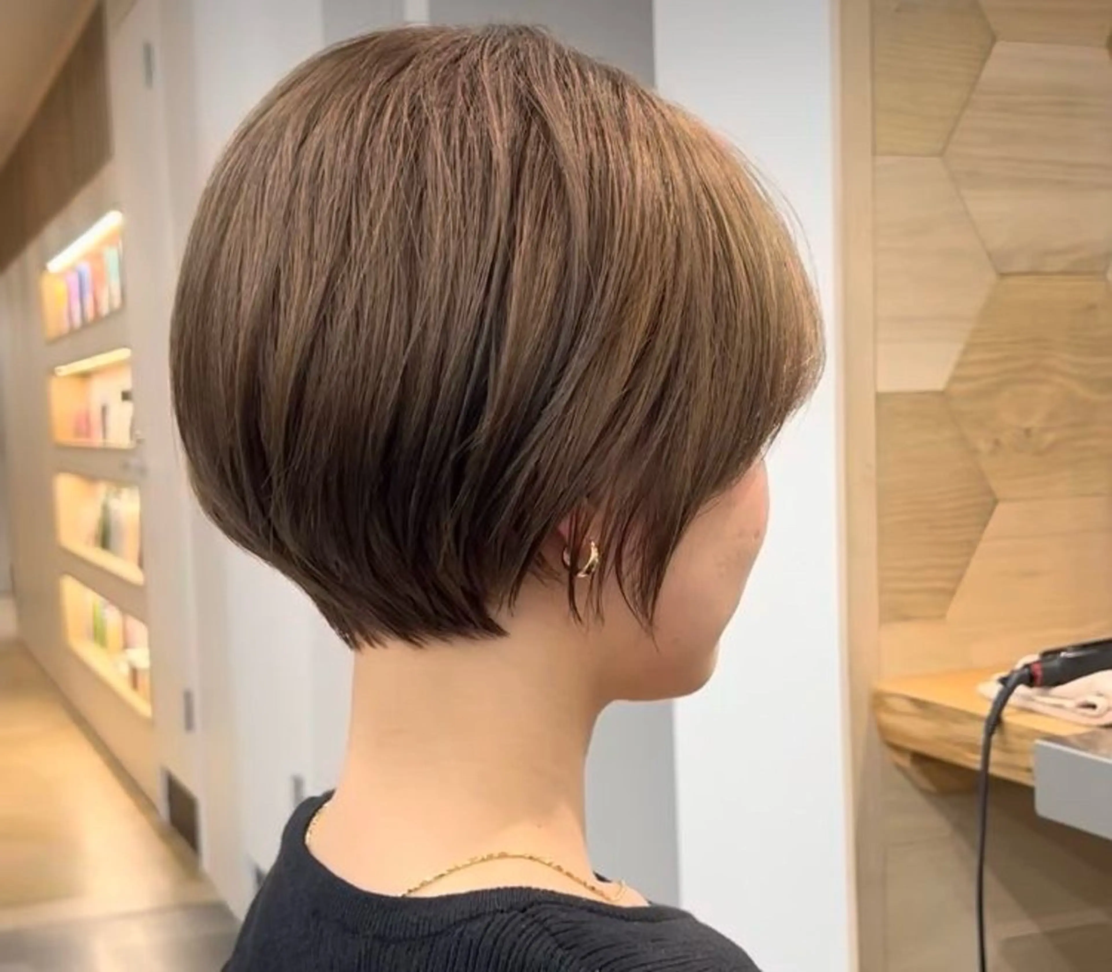 ショート maison blanc AVEDA所属・ホリオ チヒロのヘアスタイル