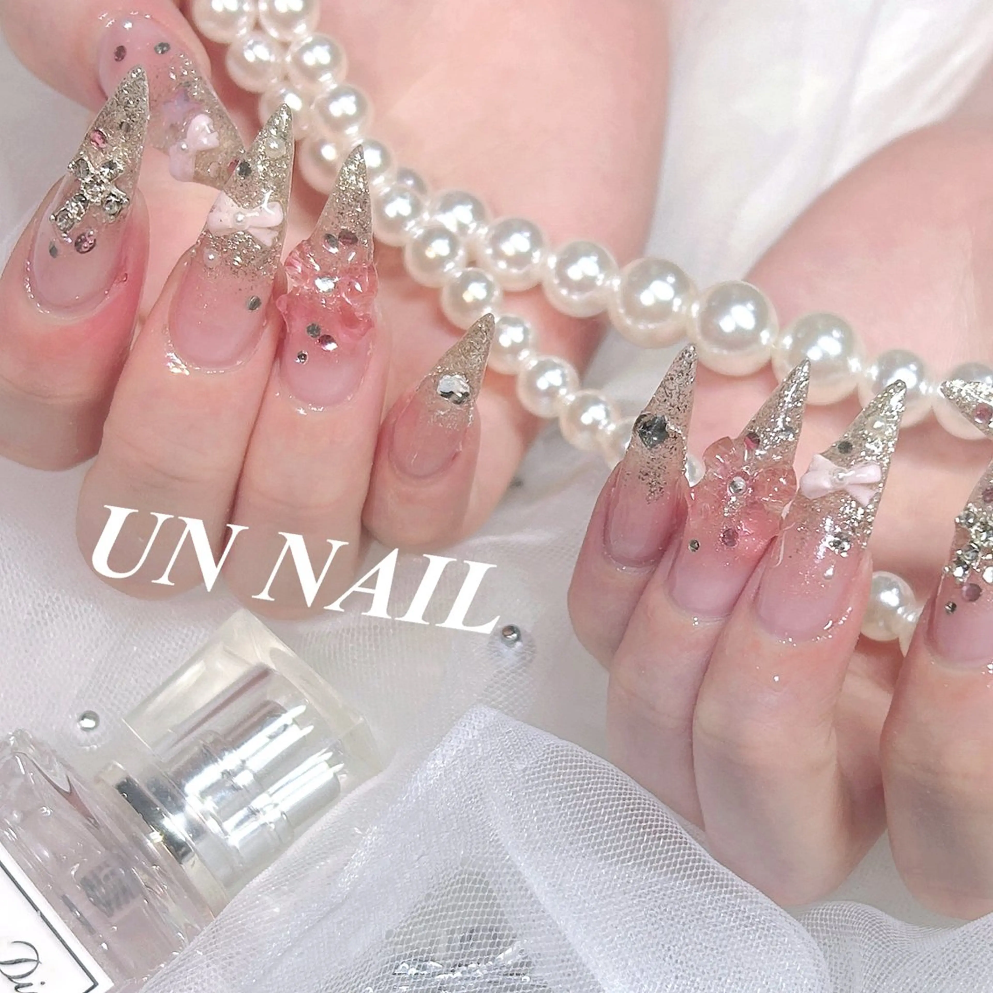 ネイル ハンドネイル UN NAILのネイルデザイン