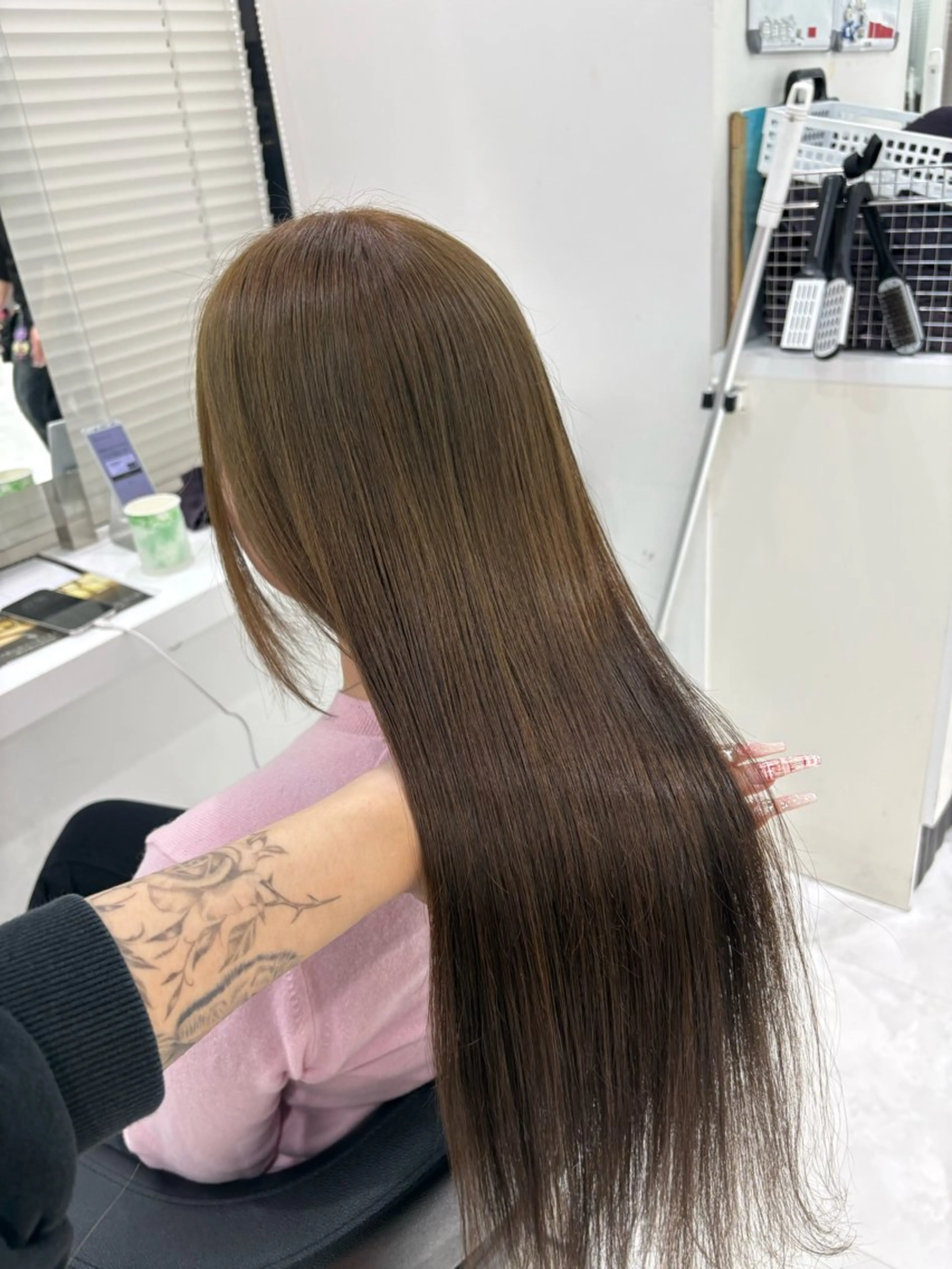 ロング カラー ヘアカラー 盛れる上質ワンホン ヘア🤍YUME🤍のヘアスタイル