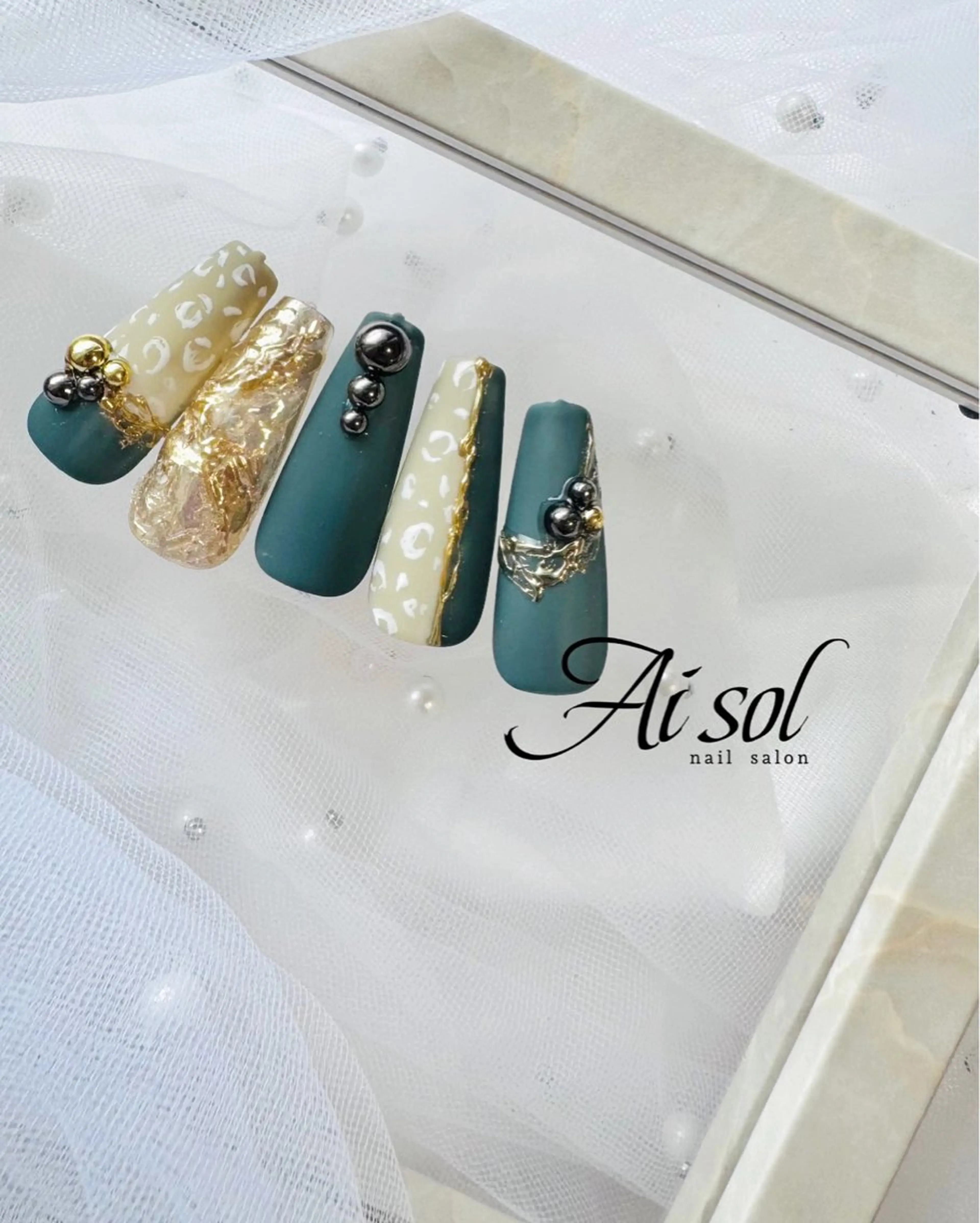 ネイル マットネイル Aisol nail salonのネイルデザイン