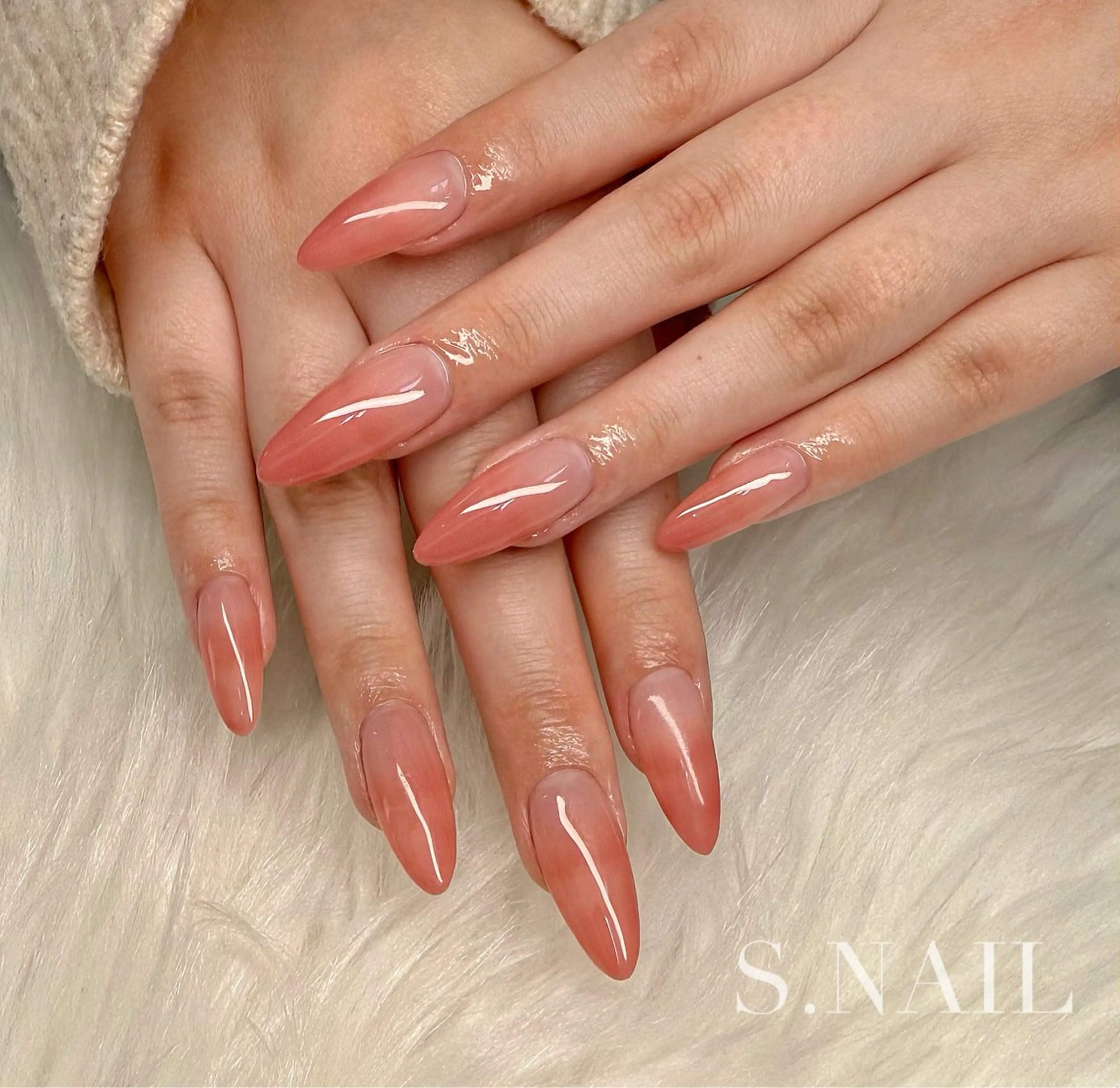 カラー グラデーションカラー ハンドネイル S♡NAIL所属・S.NAIL Suuのネイルデザイン