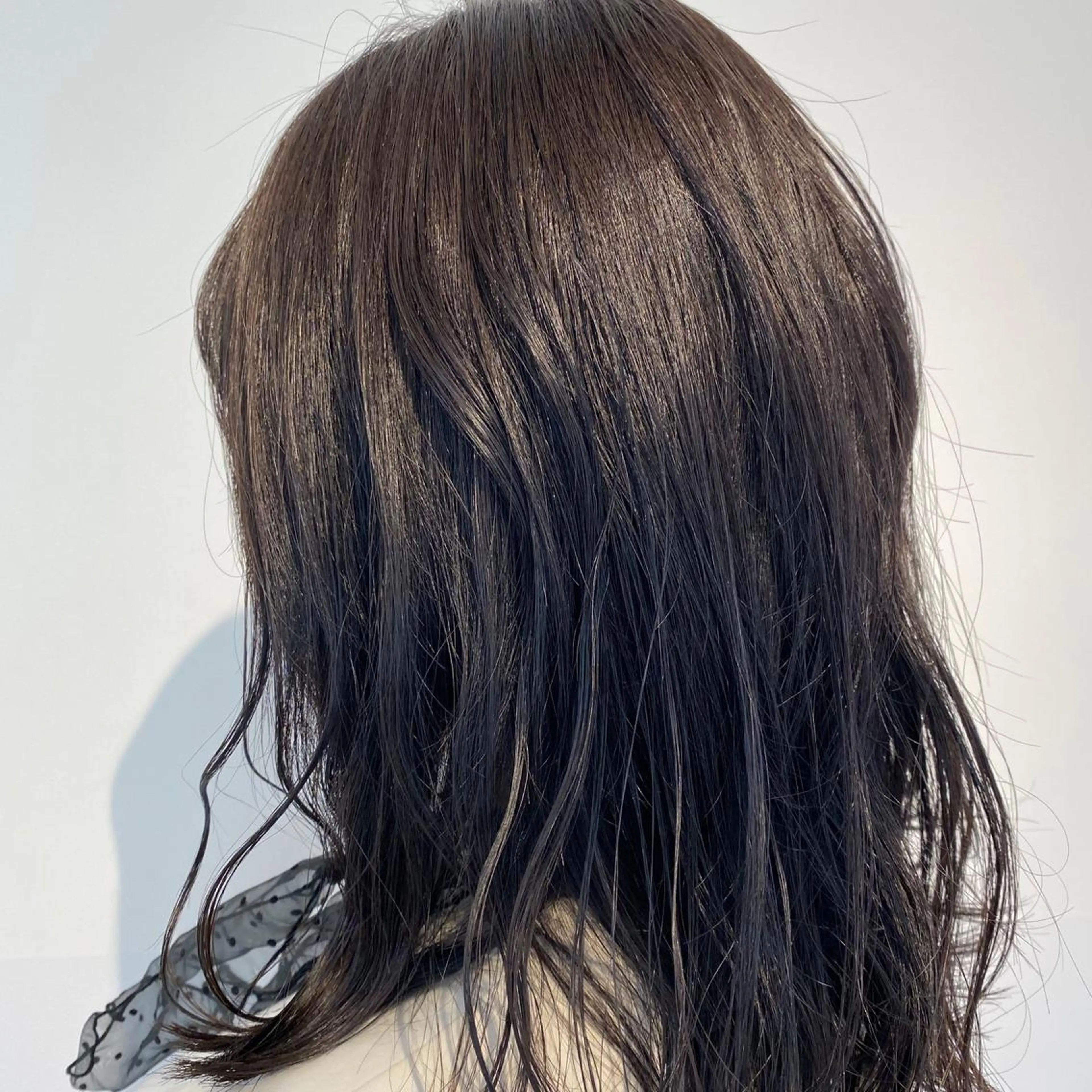 セミロング カラー ブリーチ ブルーカラー ブルージュ ブリーチなしカラー インナーカラー/レイ ヤーカット♡/マキシのヘアスタイル