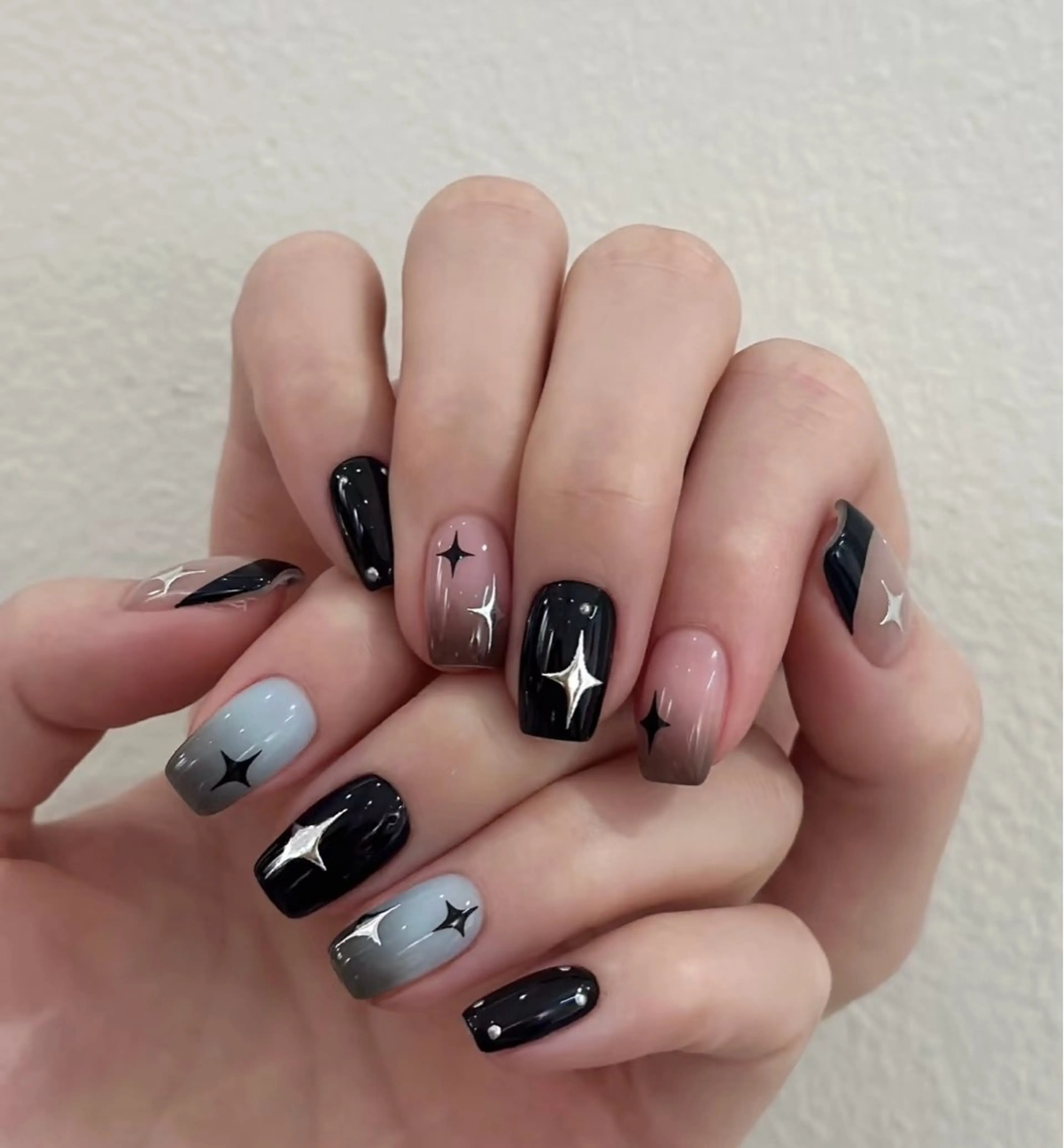 ネイル アートネイル チークネイル 長さ出し フレンチネイル ジェルネイル ハンドネイル ハンドケア NEW NAIL 池袋のネイルデザイン