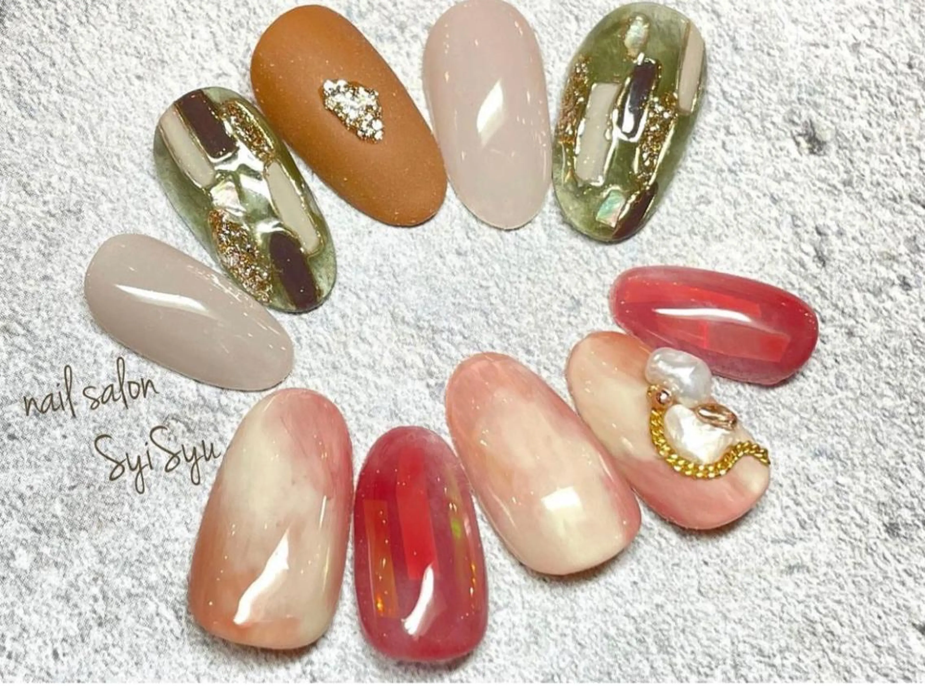 ネイル ハンドネイル SyiSyu 梅田店のネイルデザイン