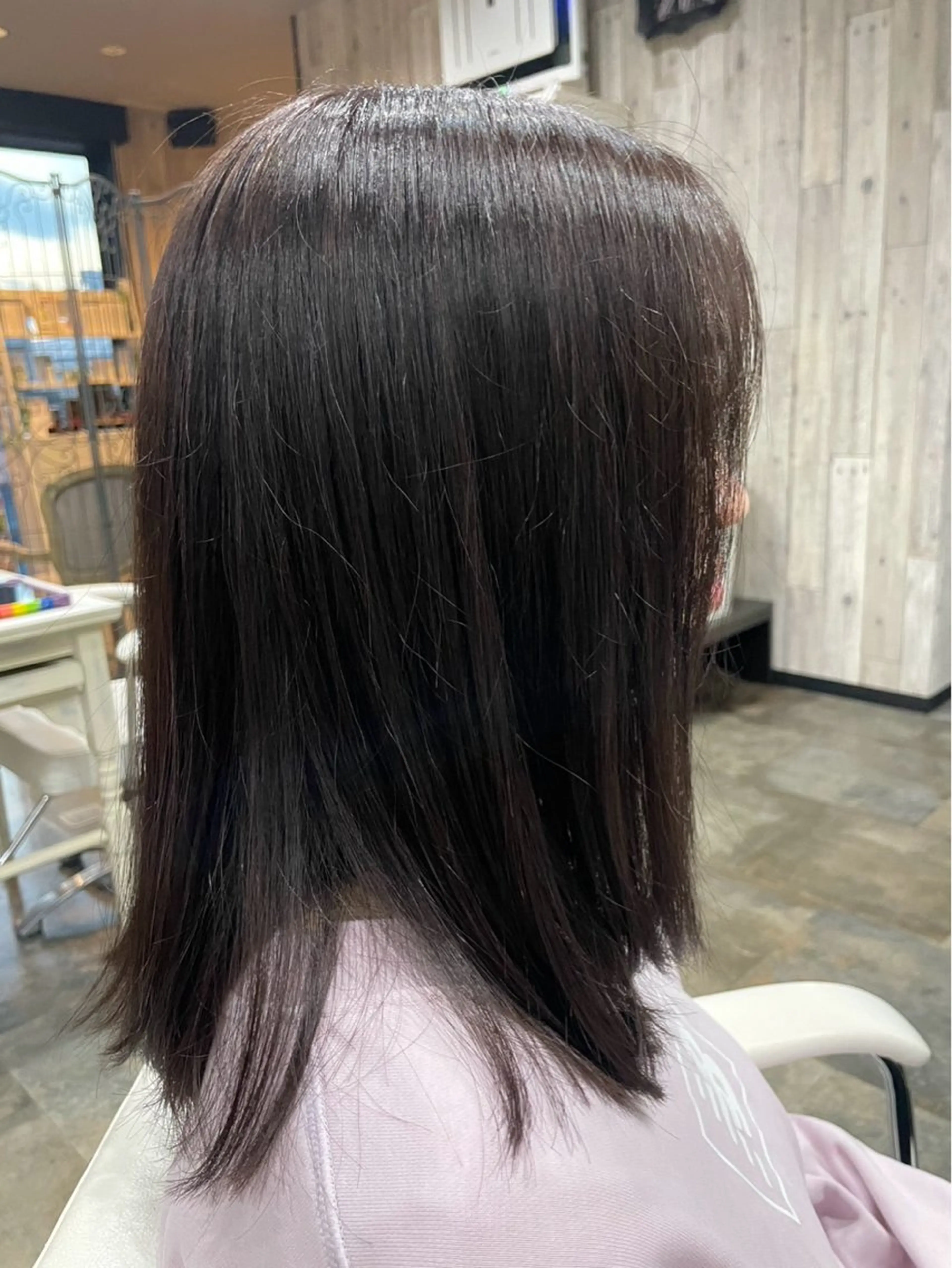 ミディアム ボブレイヤー ミディアムパーマ ミストバング ボブ ハイライト The Apartment of Solon Citta 船橋609所属・髪質改善/縮毛矯正/ 美髪/個室/ハラのヘアスタイル