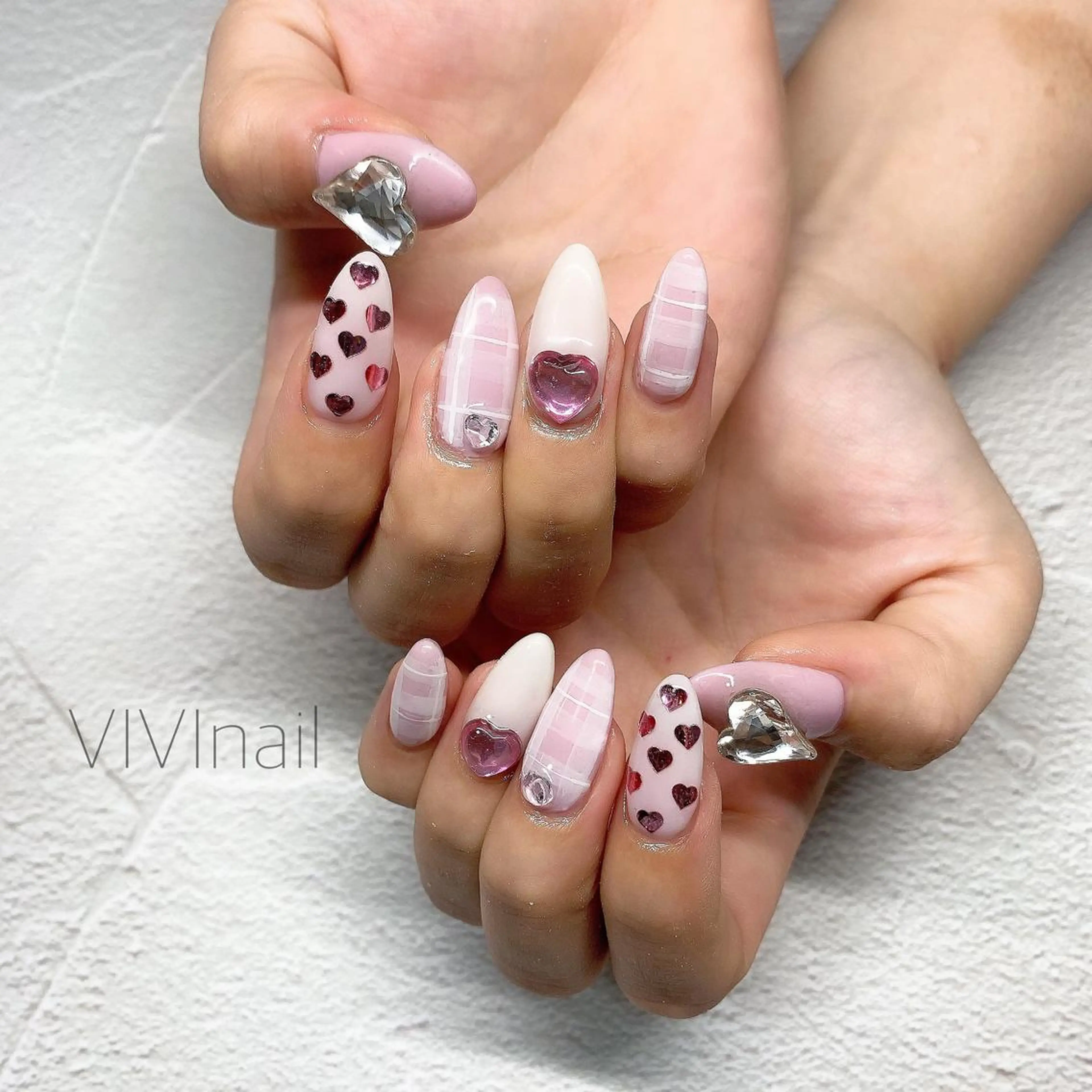 ネイル ピンク ハンドネイル vivi nailのネイルデザイン