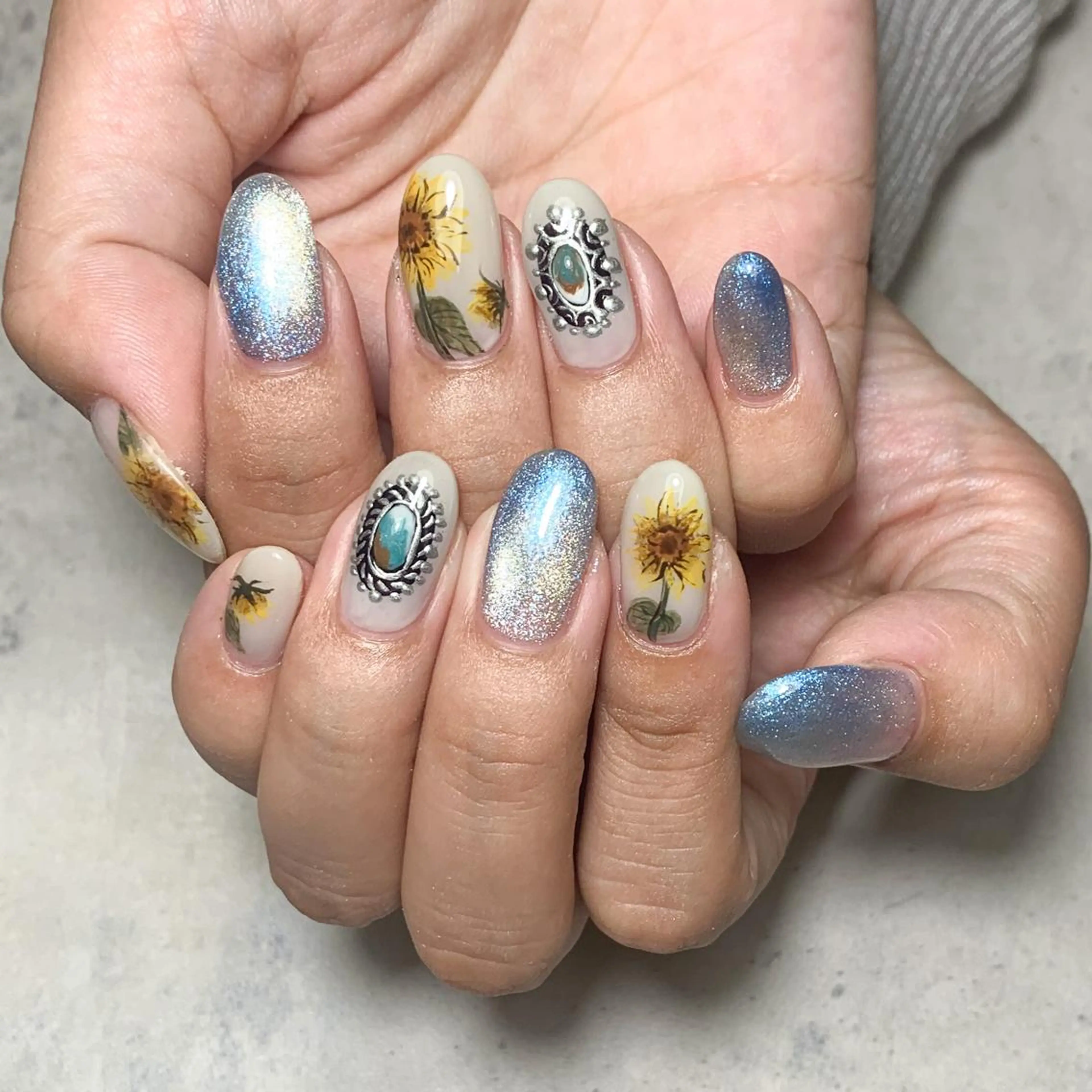 ネイル ハンドネイル atelier　FIORITURA所属・FIORITURA aiのネイルデザイン