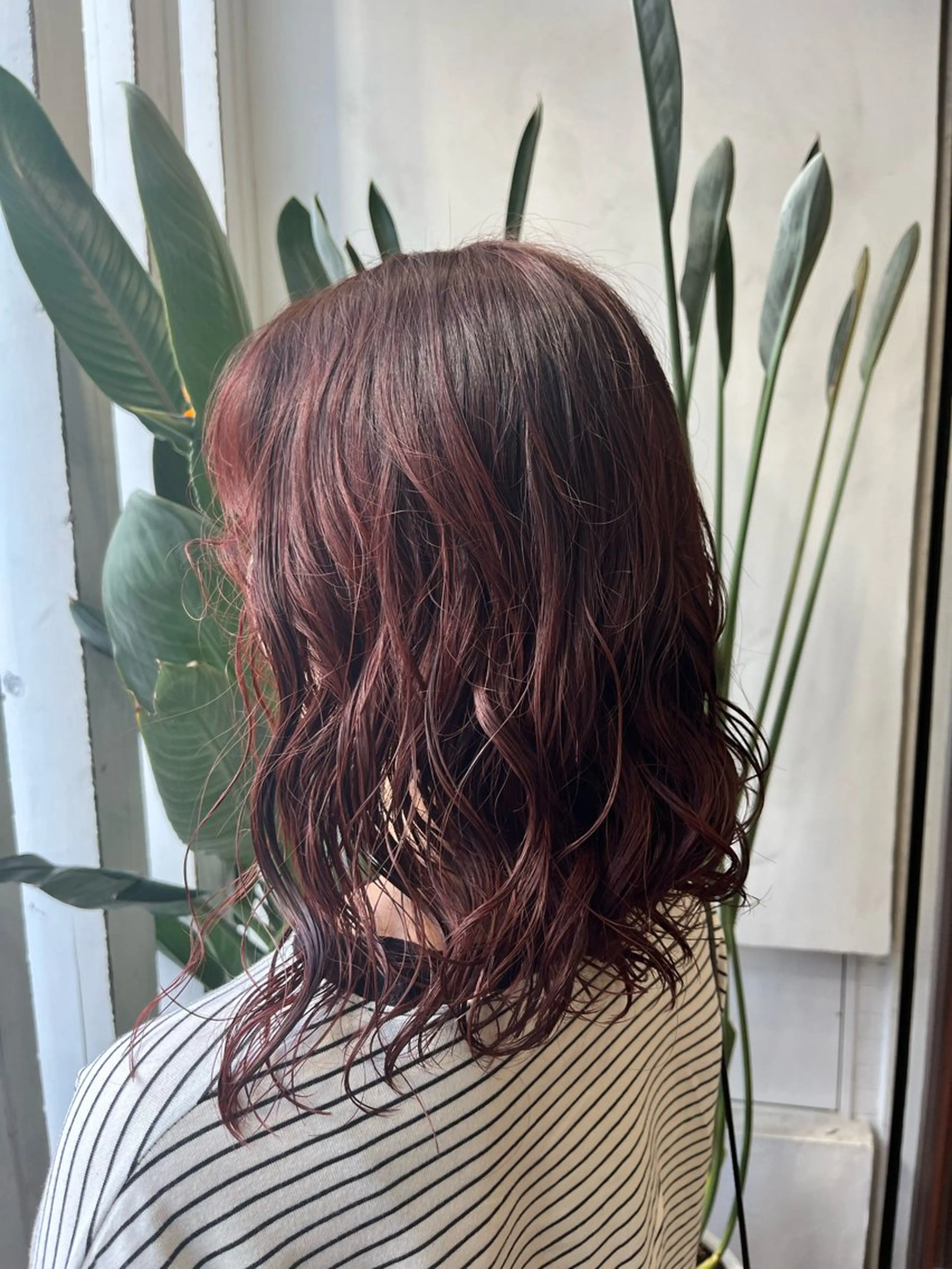 ミディアム カラー パーマ インナーカラー 🫧艶髪デザイナー 🫧白石航汰のヘアスタイル