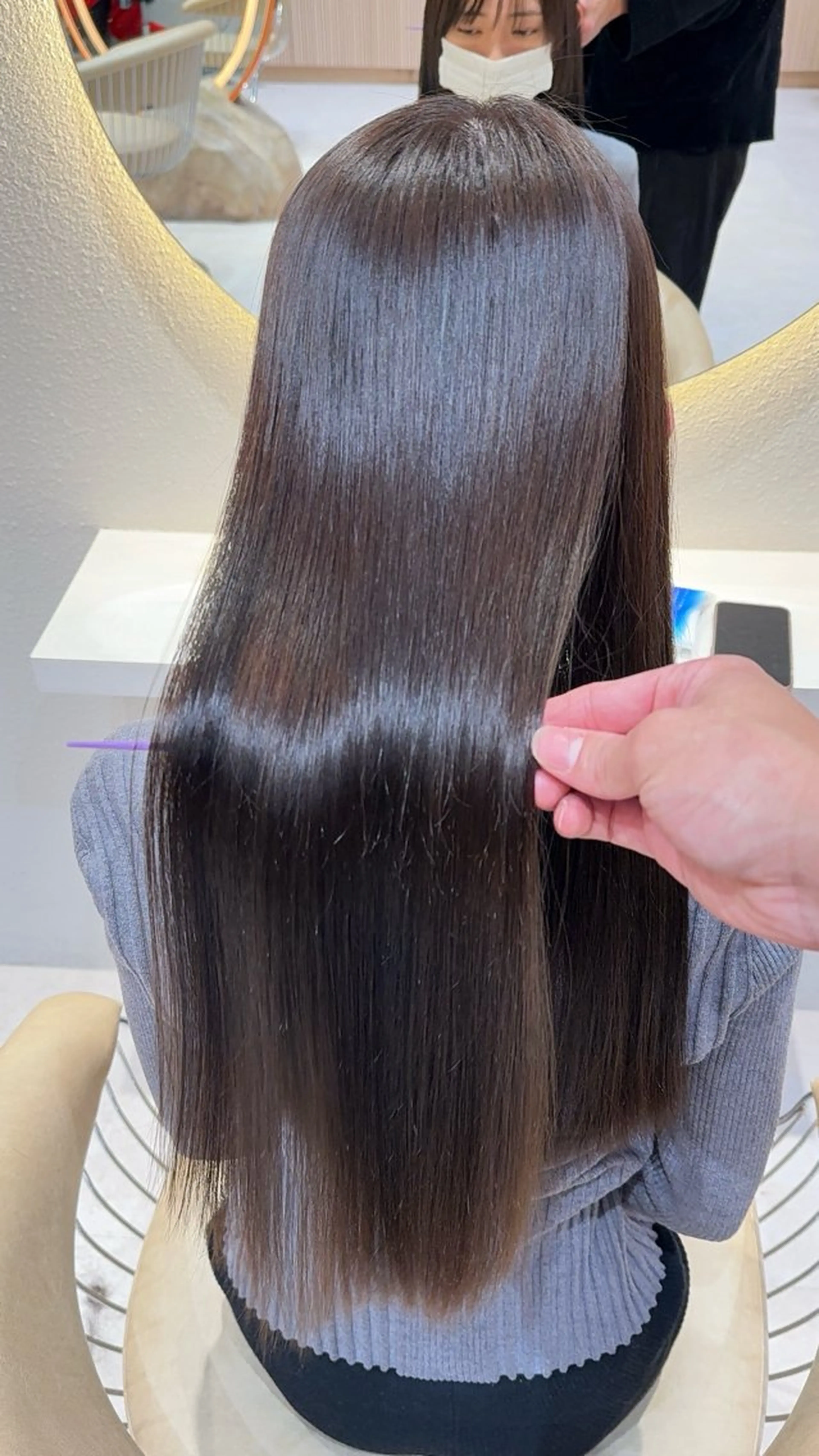 ロング カラー カット ヘアカラー 縮毛矯正 レイヤー❣️縮毛矯正 川村利幸のヘアスタイル