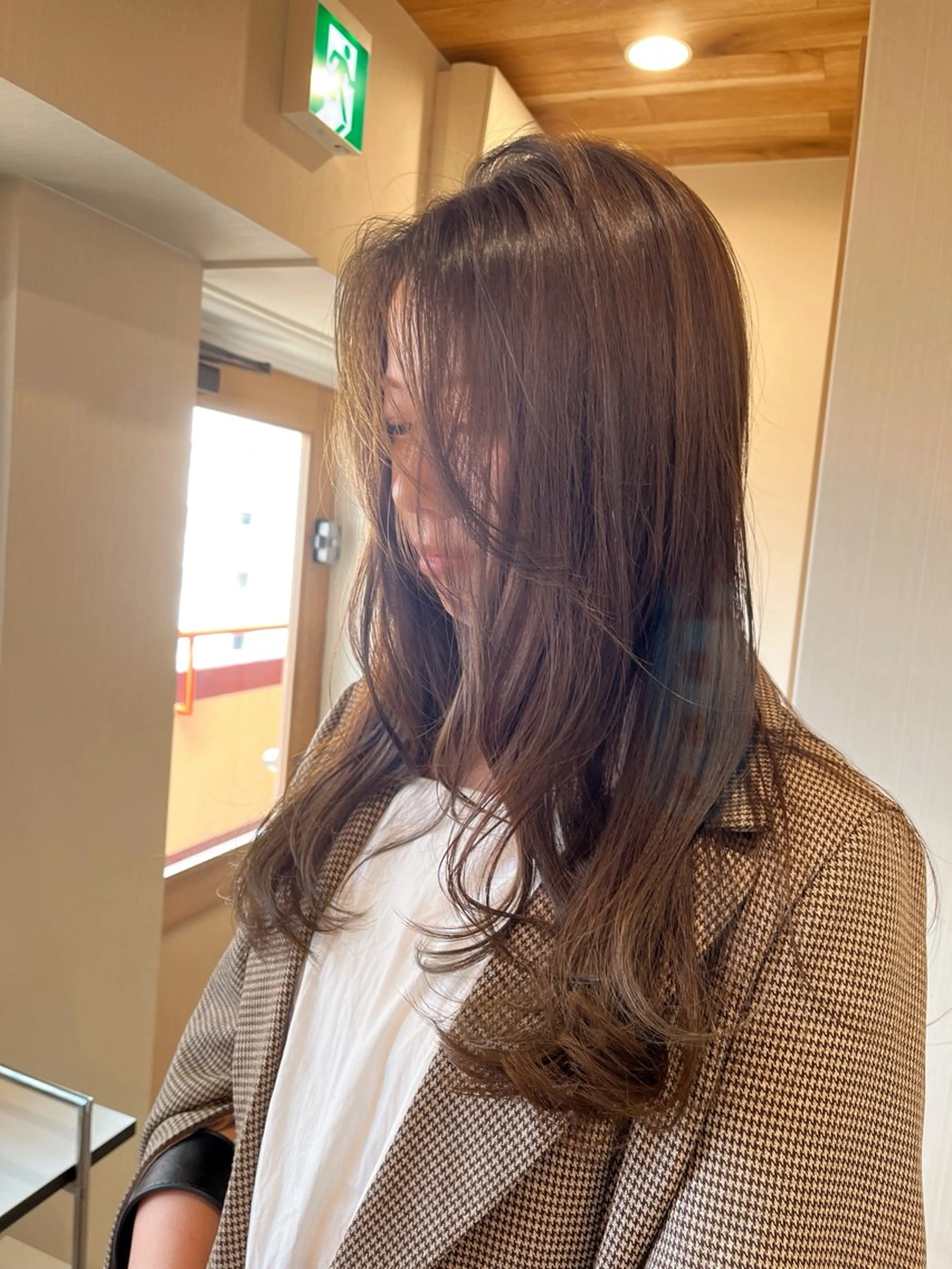 ロング カラー 下石怜子/レイヤー/ 透明感カラーのヘアスタイル