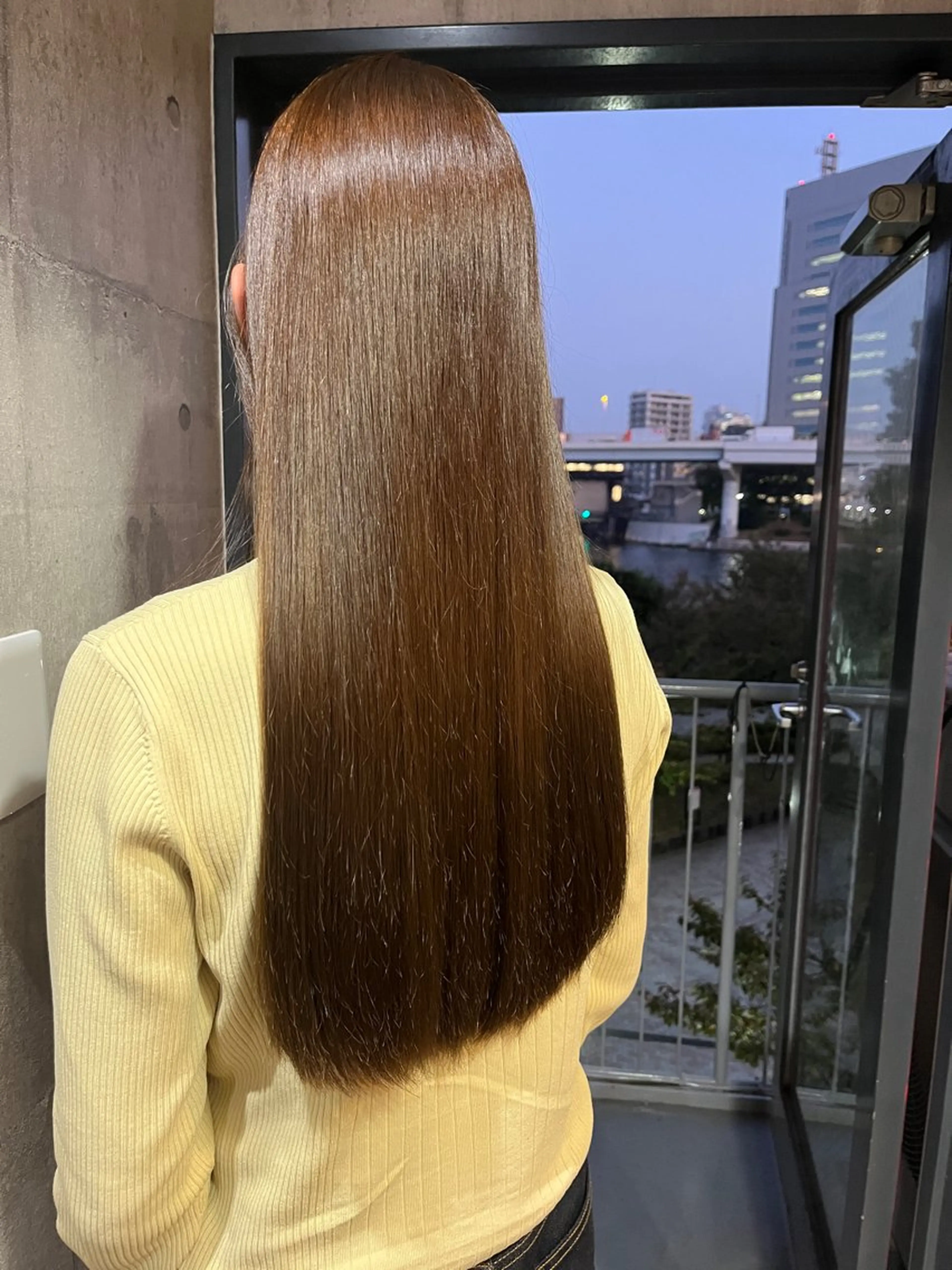 《一番痛まない縮毛矯正なら！》カット&髪質改善縮毛矯正&5ステップトリートメントの写真