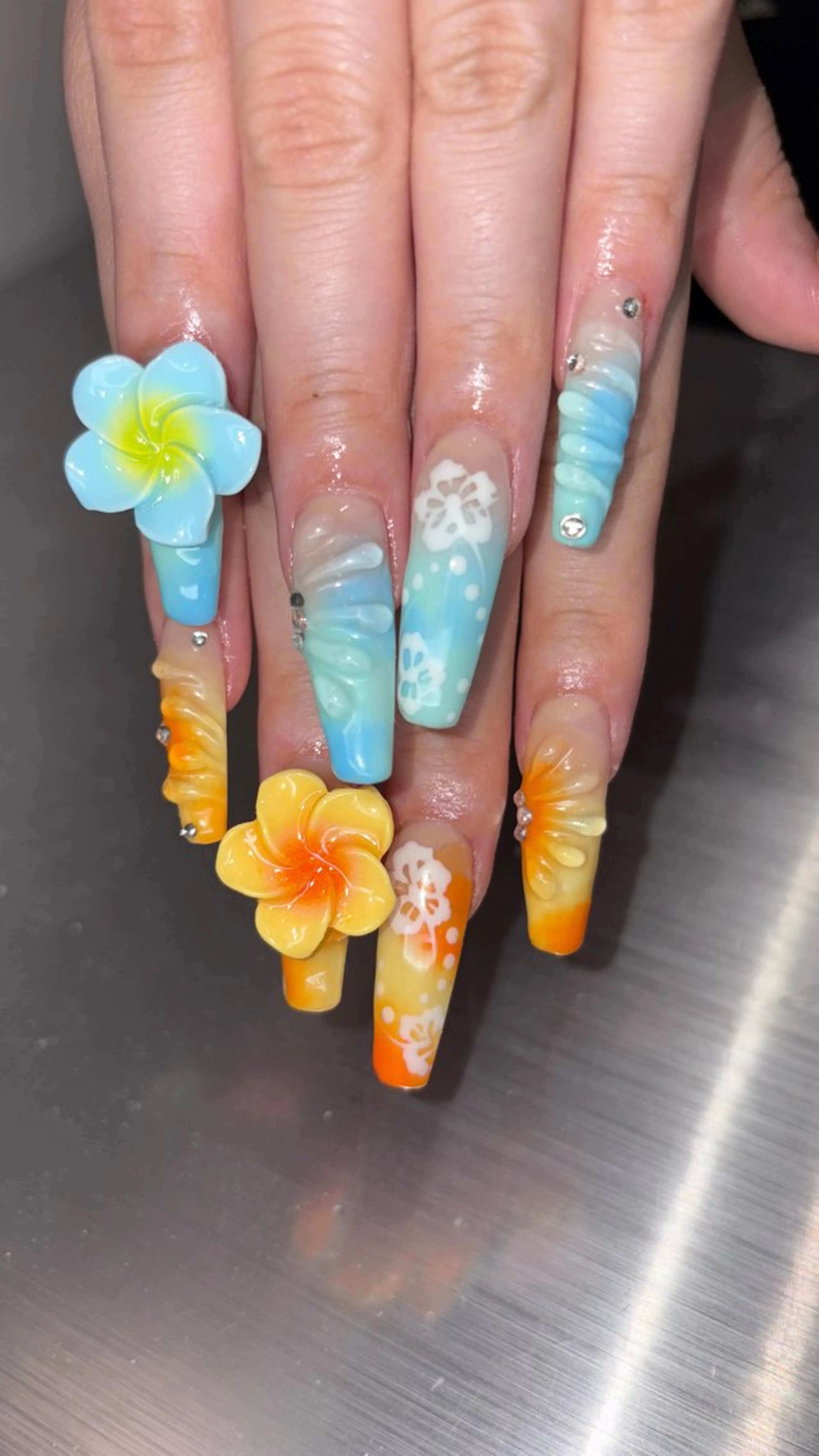 ネイル ハンドネイル 👽個性派ネイル🎀 komachiのマツエク・マツパデザイン