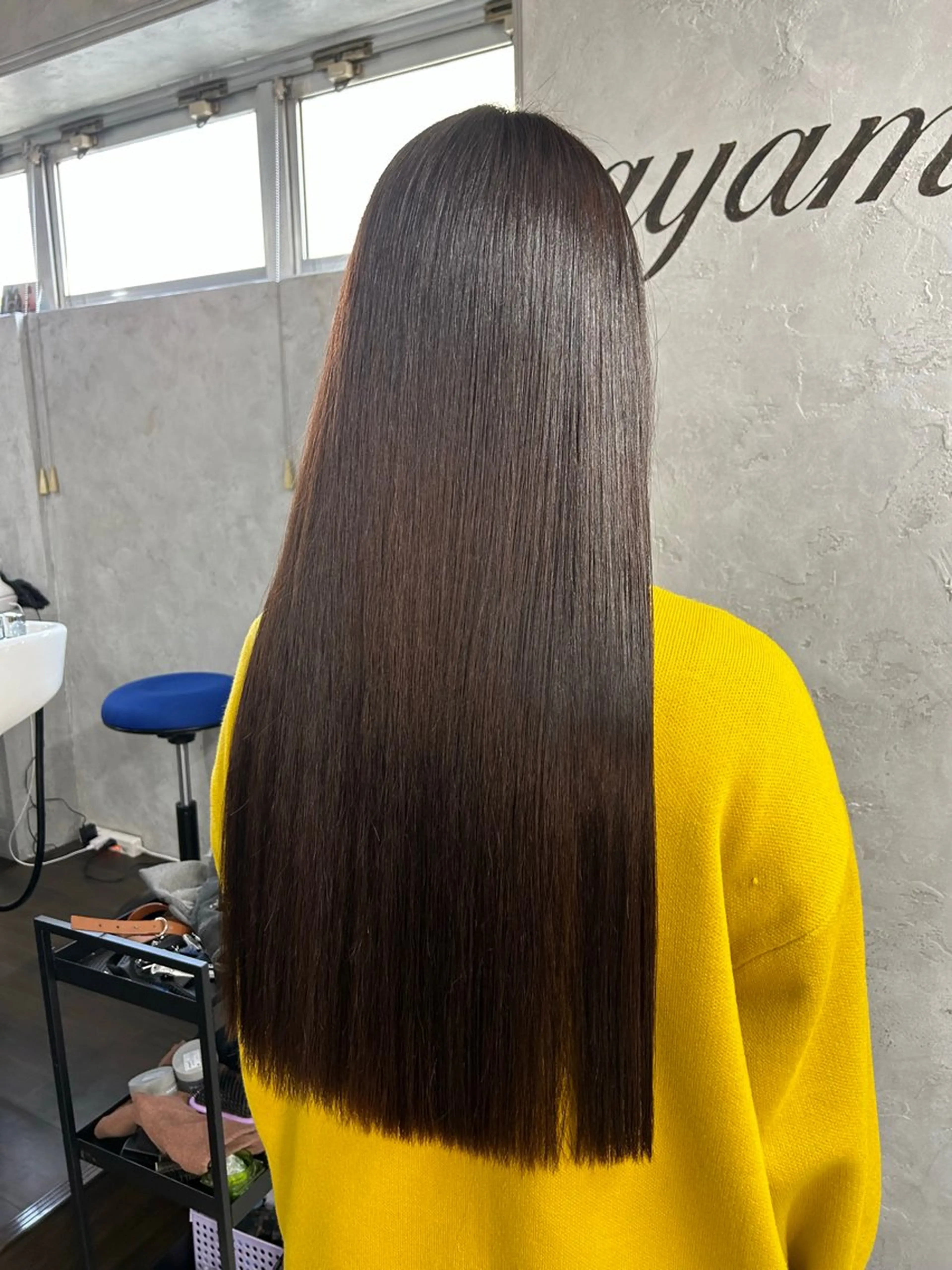 ロング ハイライト 髪質改善 レイヤーカット 縮毛矯正 トリートメント 艶髪/透明感カラー 山﨑俊輔のヘアスタイル