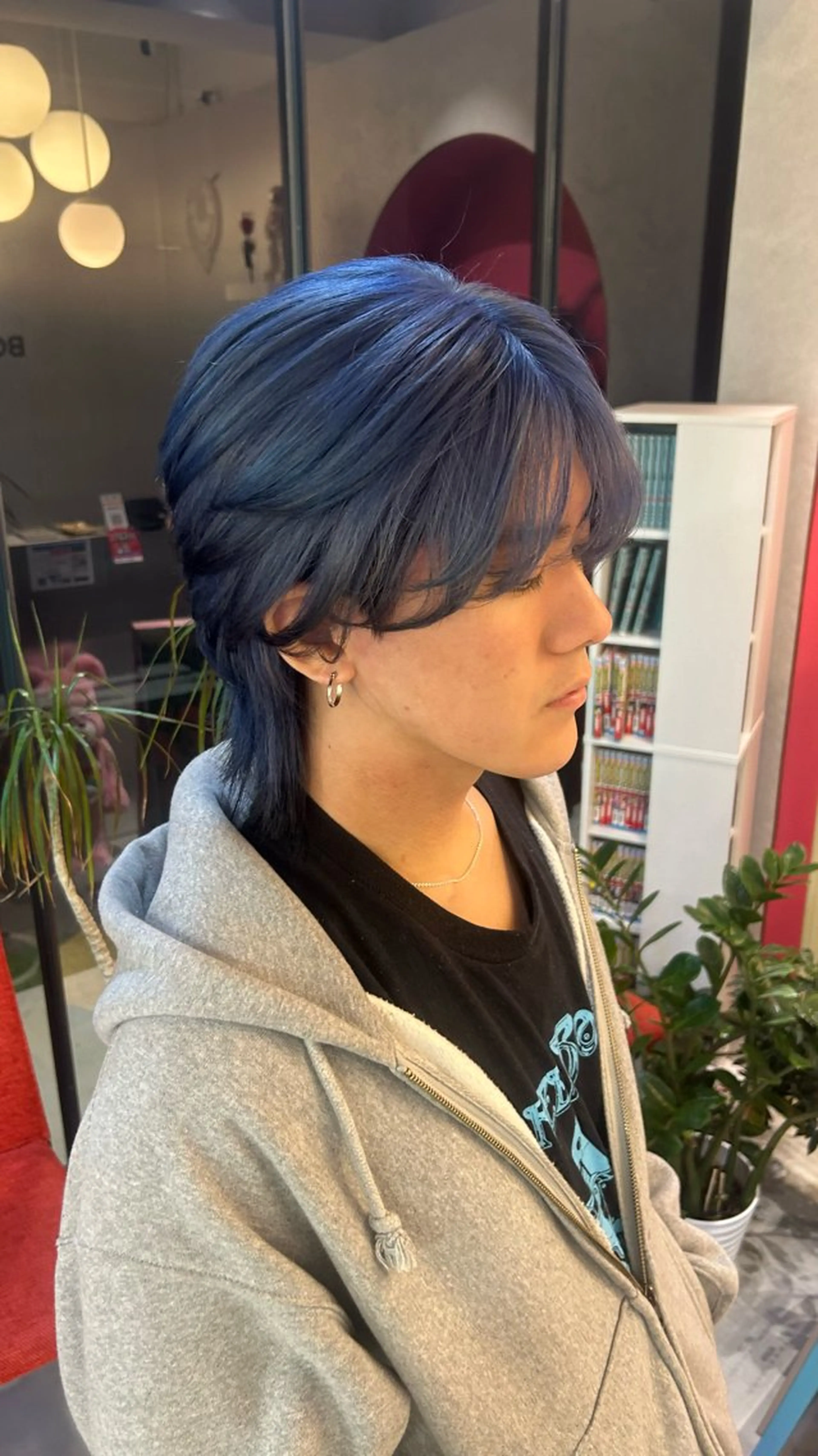 カラー メンズ 黒髪 ブルーカラー デザインカラー Maelle 元町【マエル】所属・rococo./ 清穏🌈💗🦋のマツエク・マツパデザイン