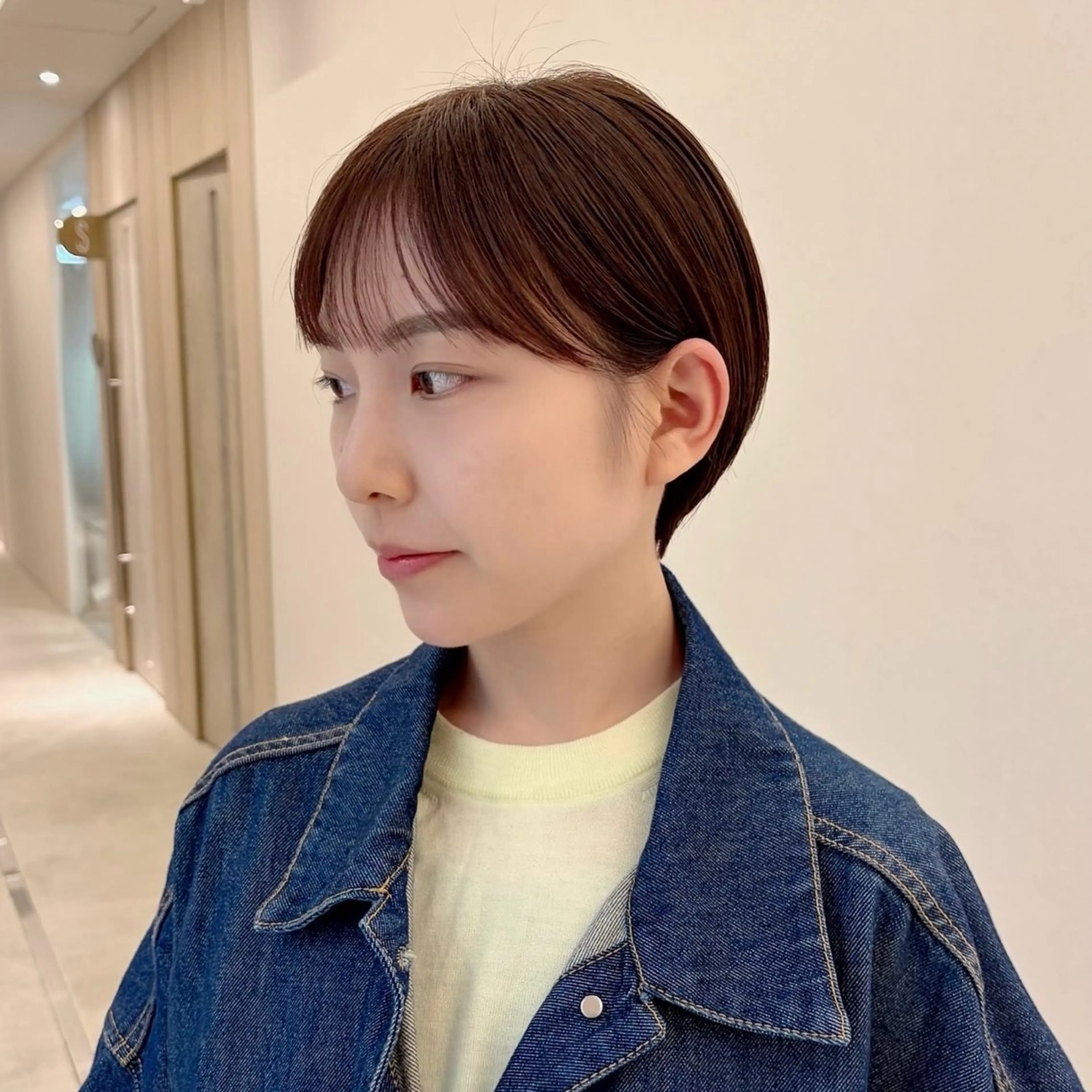 ショート カット トリートメント foto所属・𝐁𝐋𝐔𝐄𝐓 /カット特化/新宿のヘアスタイル