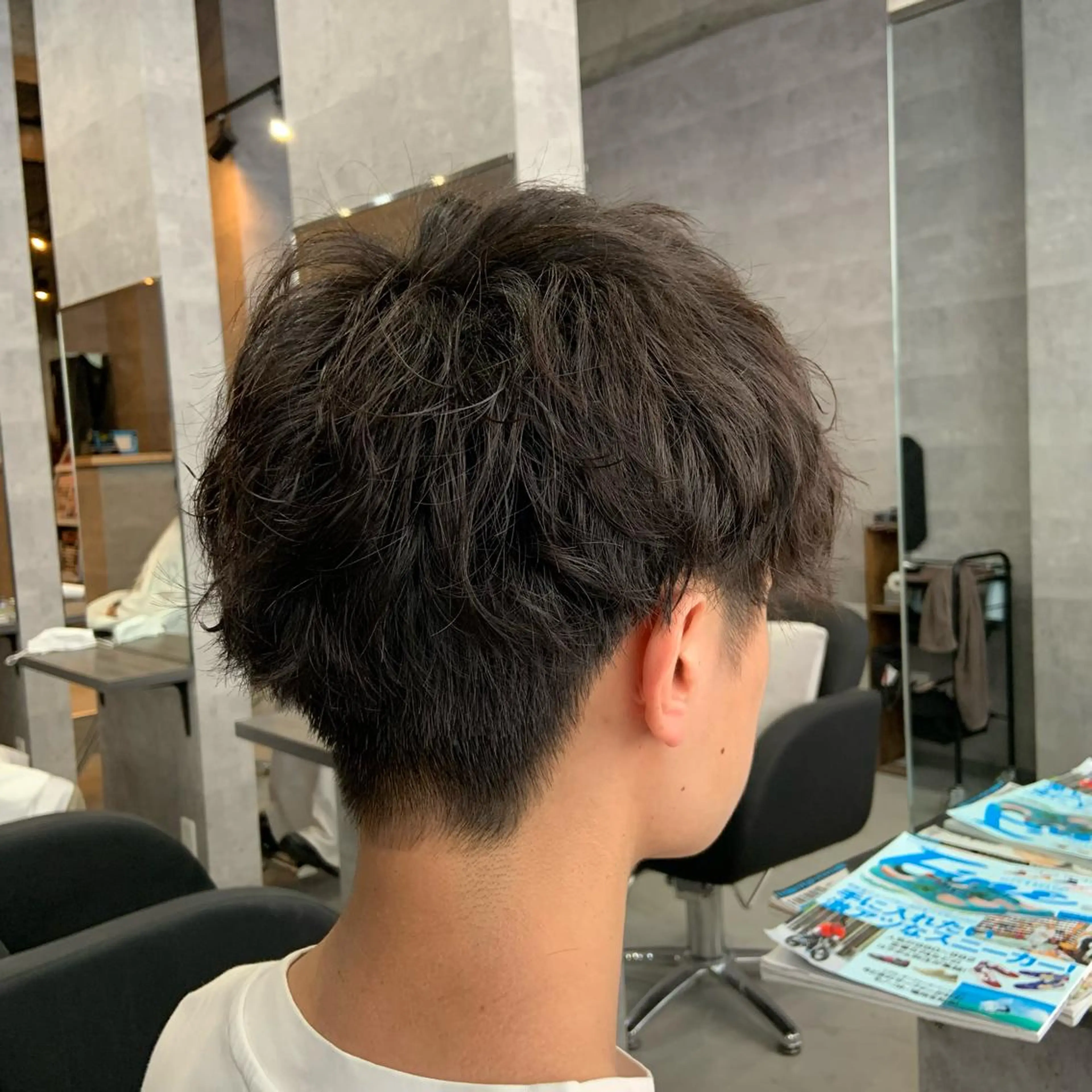 パーマ メンズ _WHITE所属・ダウンパーマ 曲がる縮毛矯正のヘアスタイル