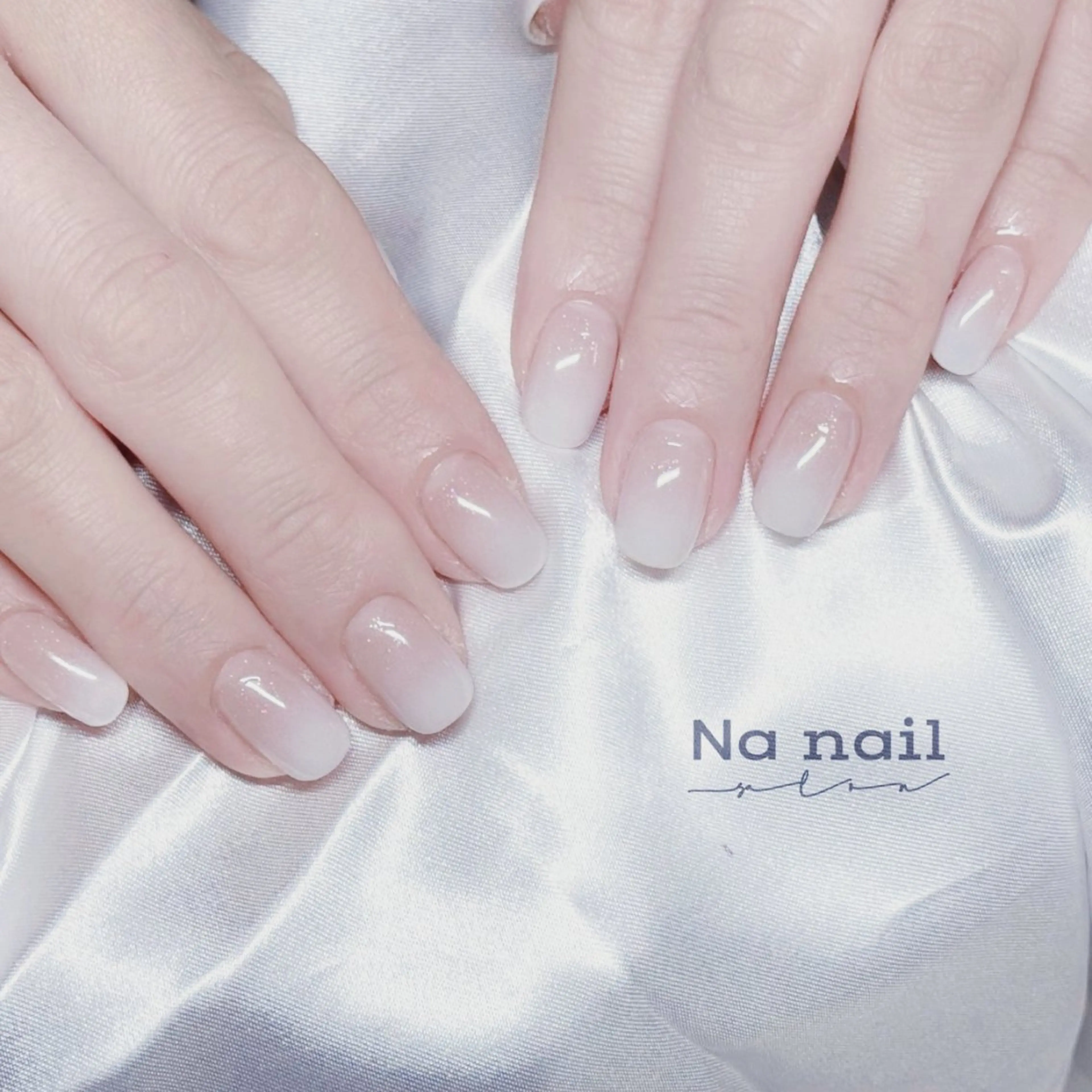 ネイル チークネイル フラッシュネイル フレンチネイル ジェルネイル グラデーション ハンドネイル CC Nail 高田馬場のネイルデザイン
