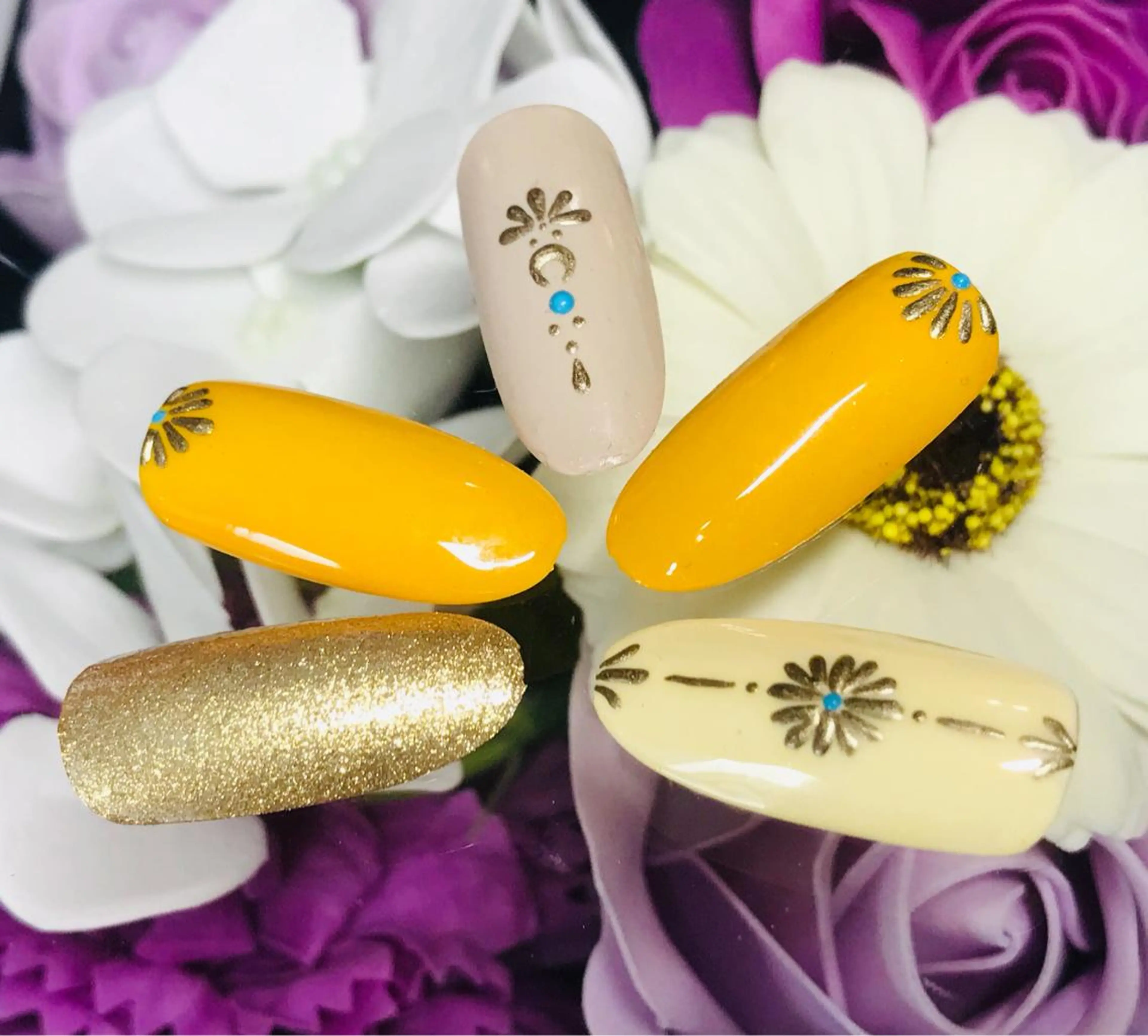 ショート ネイル アートネイル ハンドネイル ハンドケア nail&eye Aoのマツエク・マツパデザイン