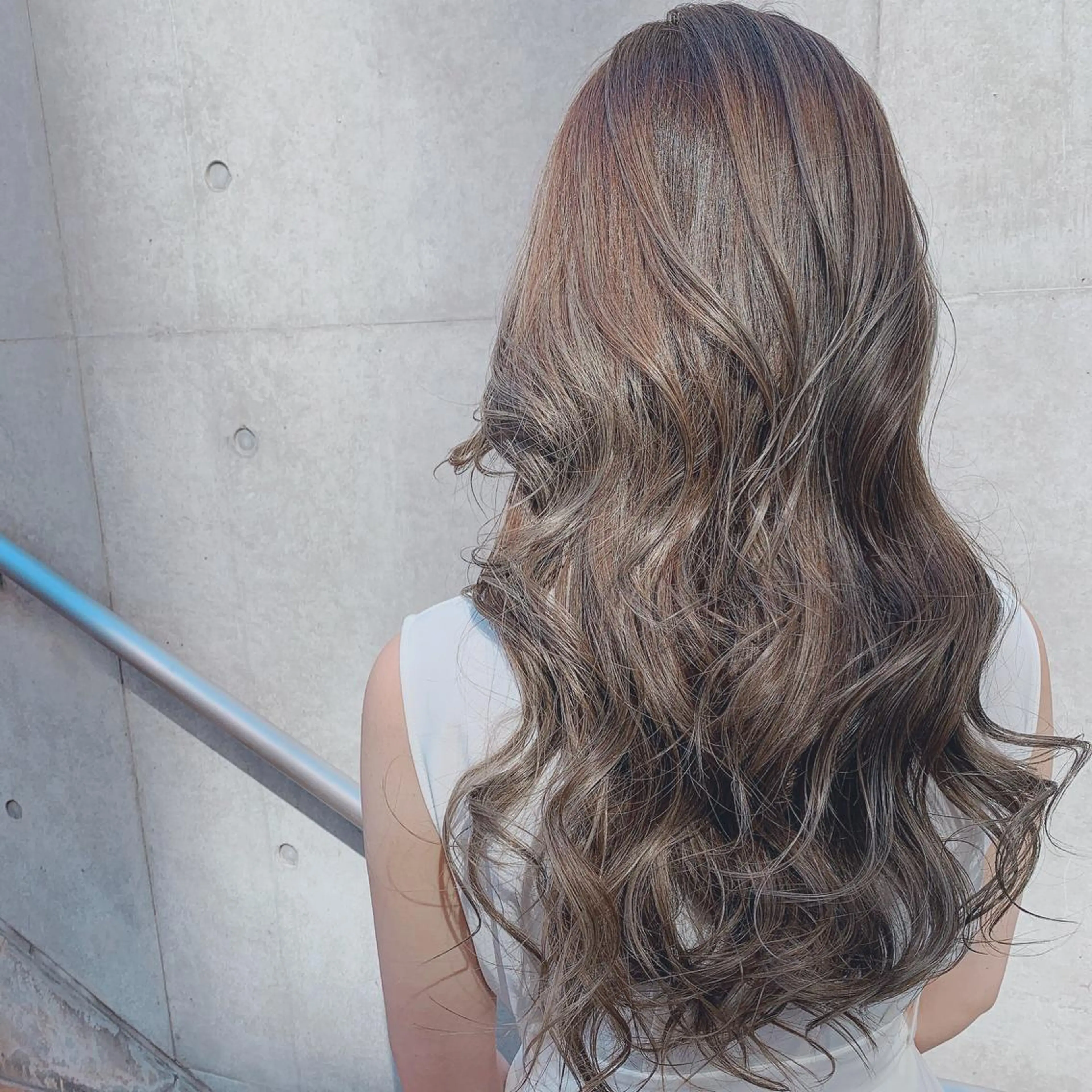 ロング カラー box  mico. mutsumiのヘアスタイル