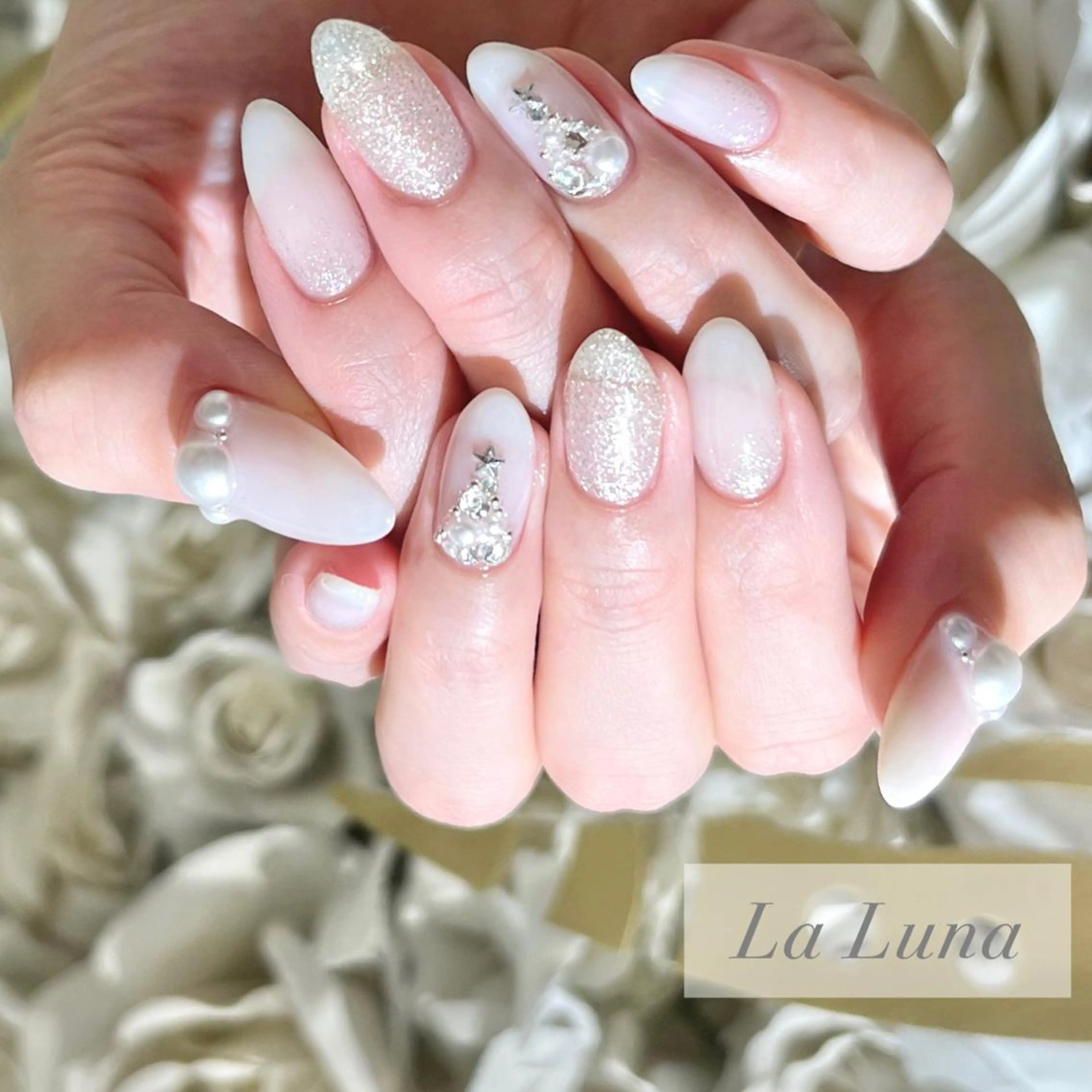 ネイル ハンドネイル ＬａＬｕｎａ🌙 natsukiのネイルデザイン