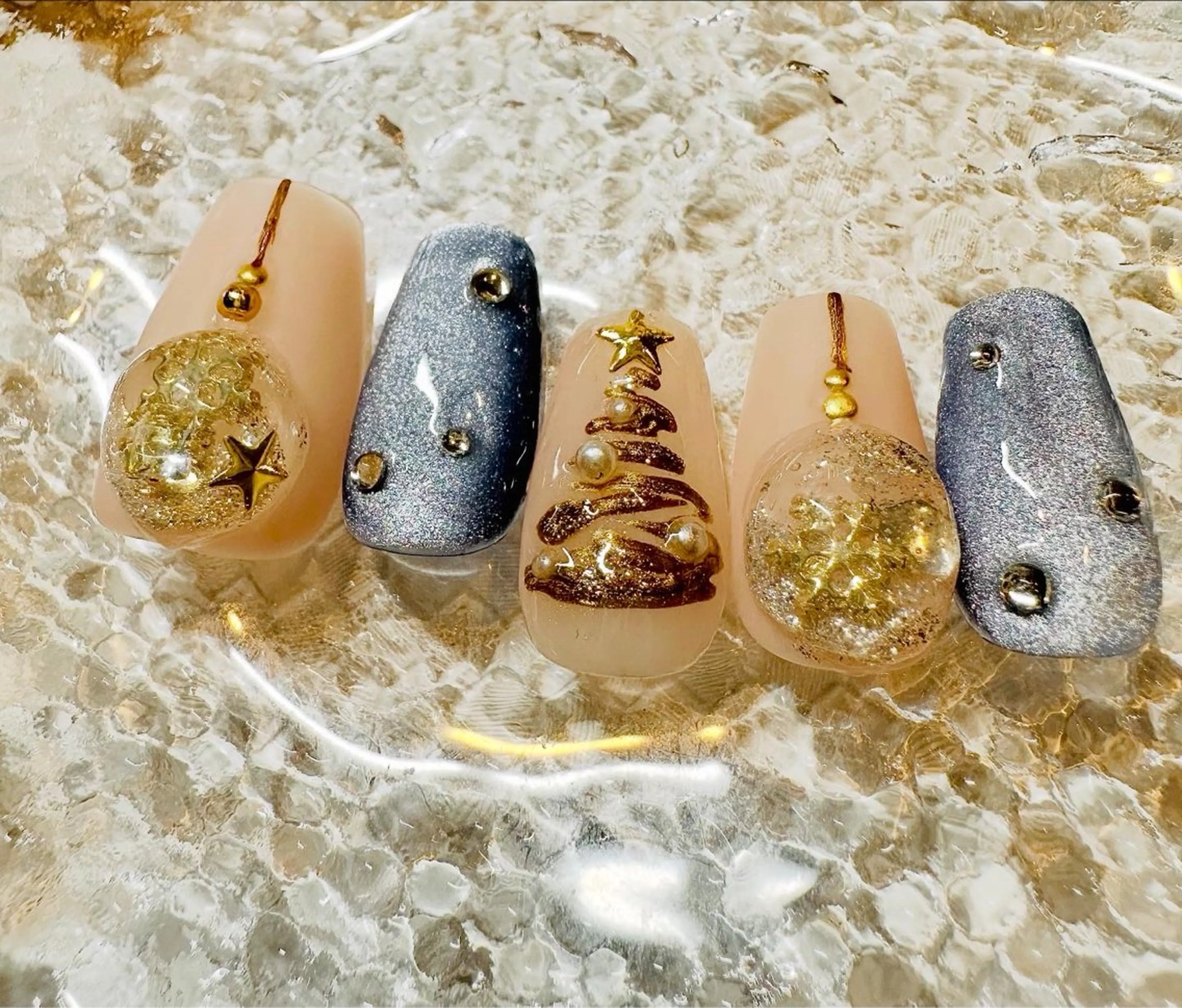 ネイル ぷっくりネイル ハンドネイル ネイルサロンエレノア所属・田端 笑理菜のネイルデザイン