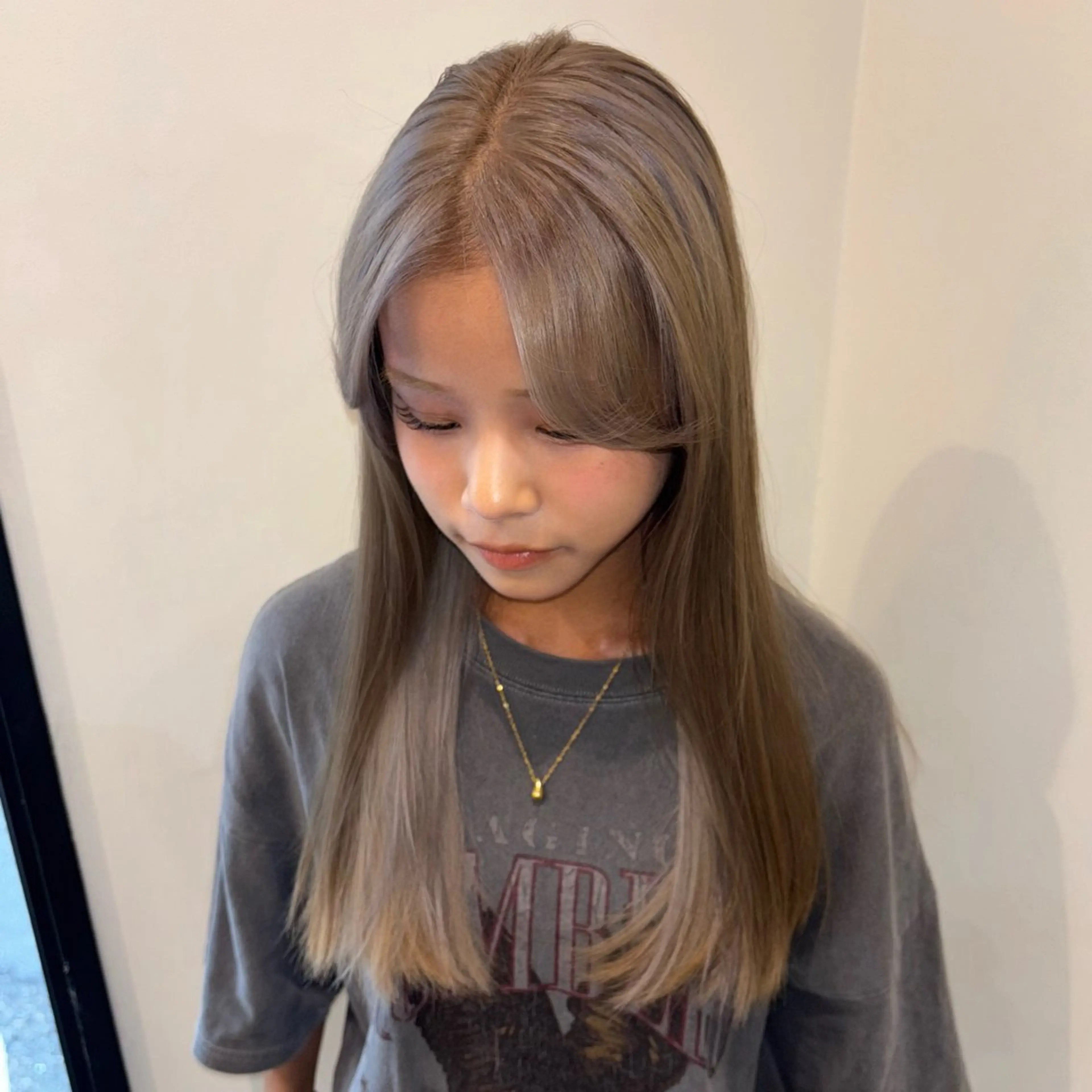 ロング ヘアカラー 🎀ハイトーン/ 艶カラー/夕月🎀のヘアスタイル