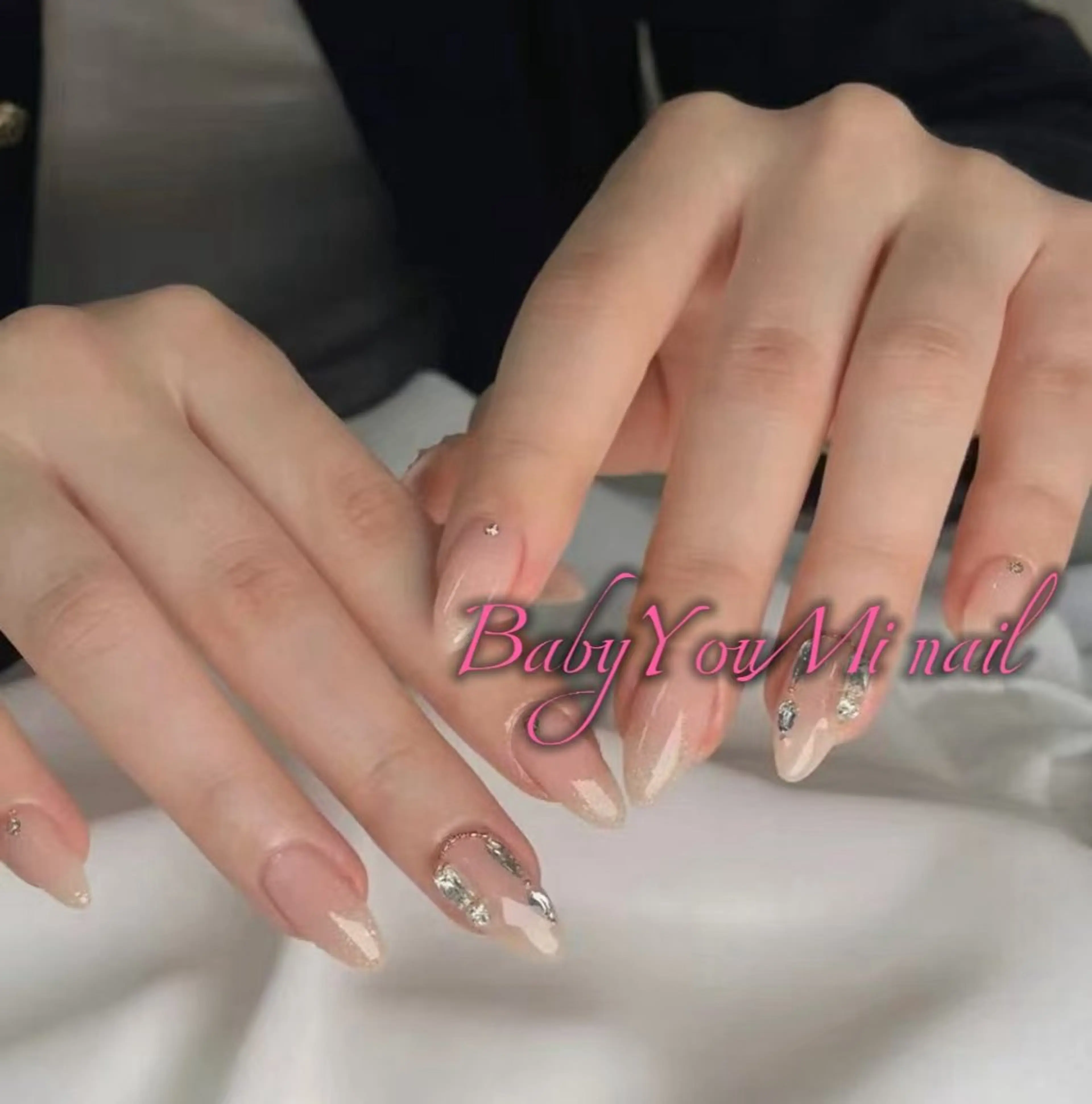 ネイル オーロラネイル フラワーネイル フットネイル フレンチネイル ジェルネイル ハンドネイル 相沢 さやかのネイルデザイン