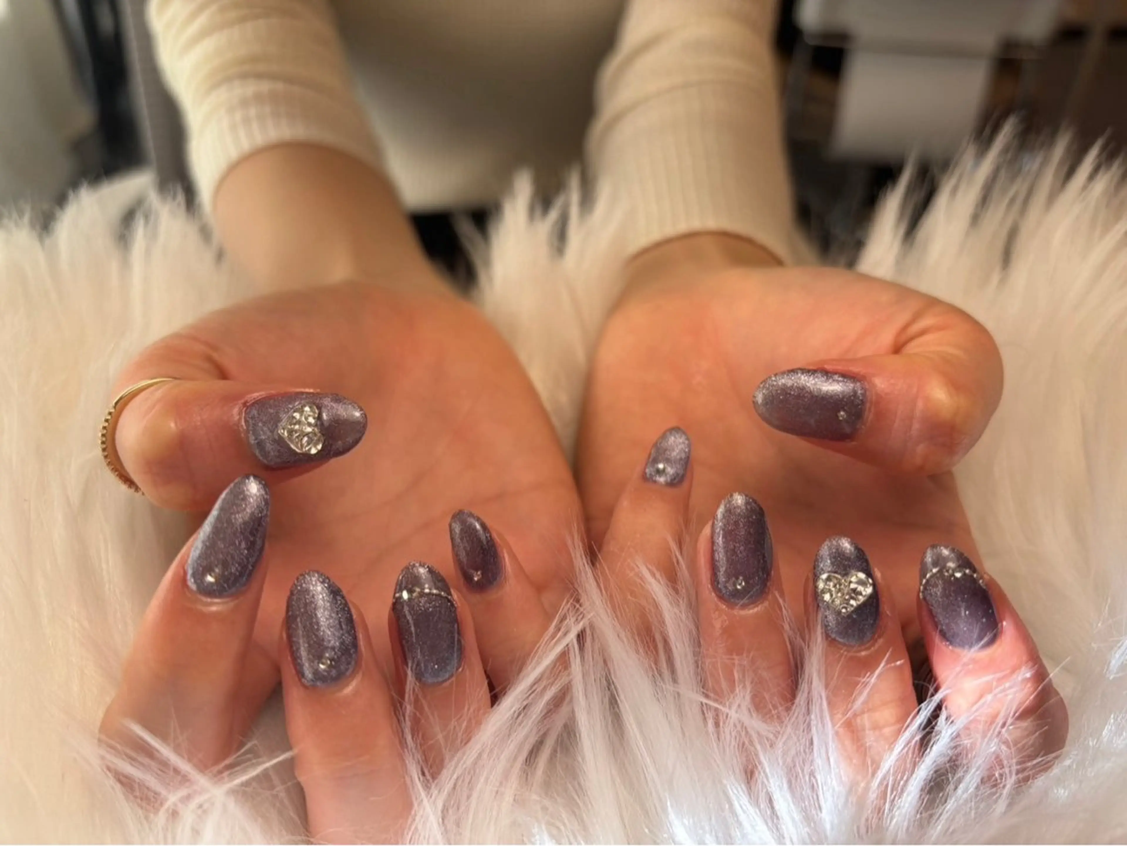 マツエク・マツパ VIVA NAIL所属・自爪を傷つけない フィルイン3500円のネイルデザイン