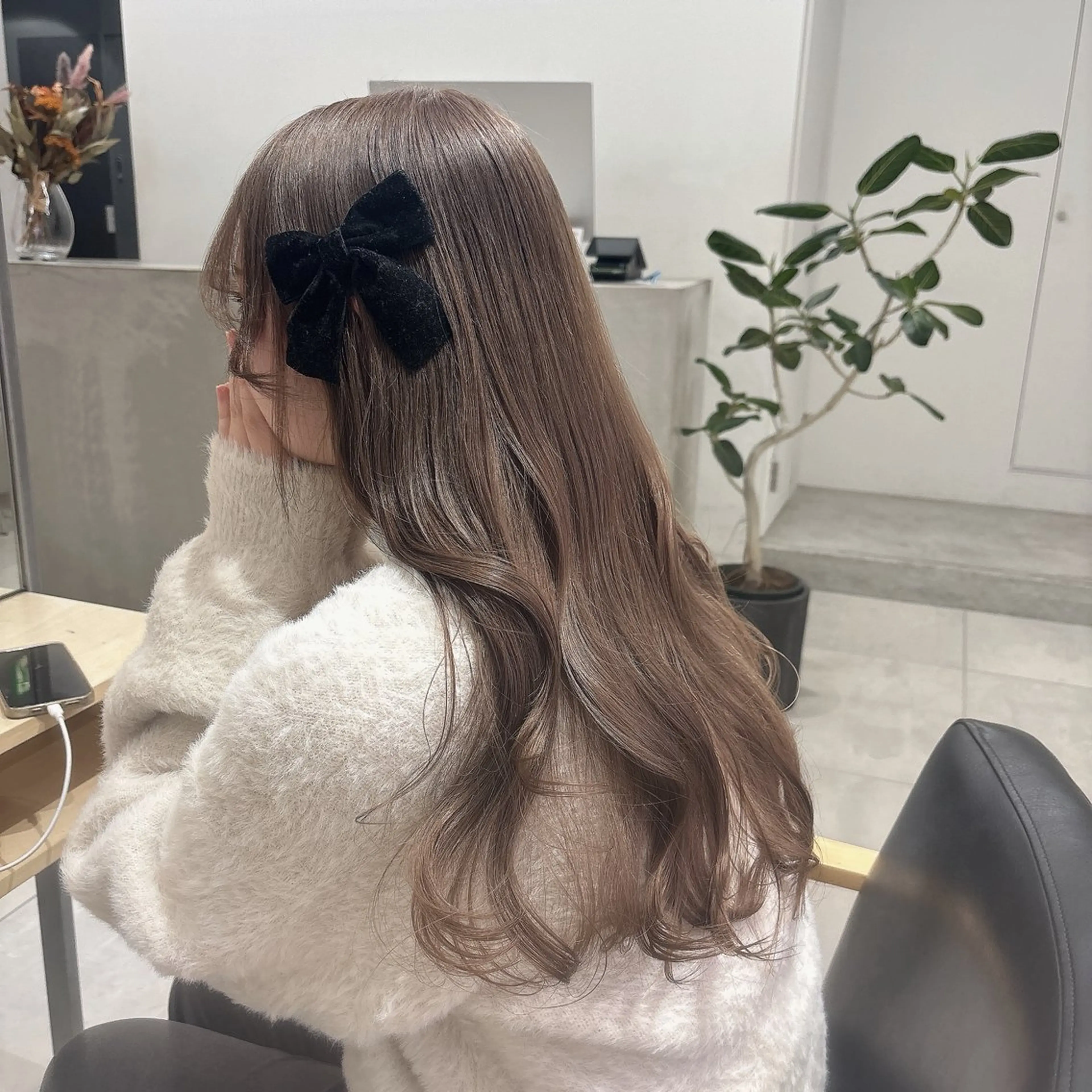 【30日限定❣️】🎀ブリーチリタッチ専用🎀リタッチ(2~3cm幅)➕ワンカラーの写真