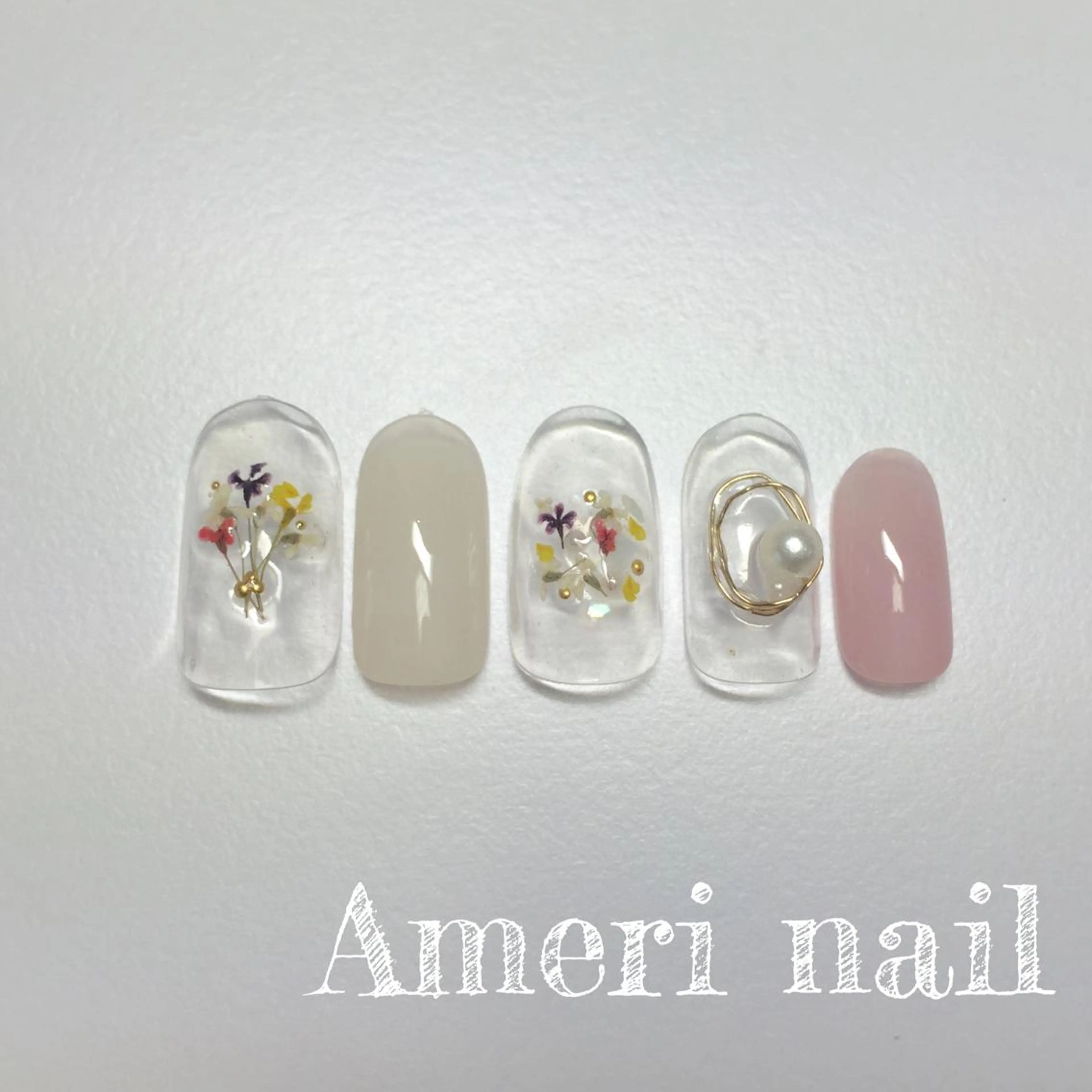 ネイル nailist TOMOのネイルデザイン