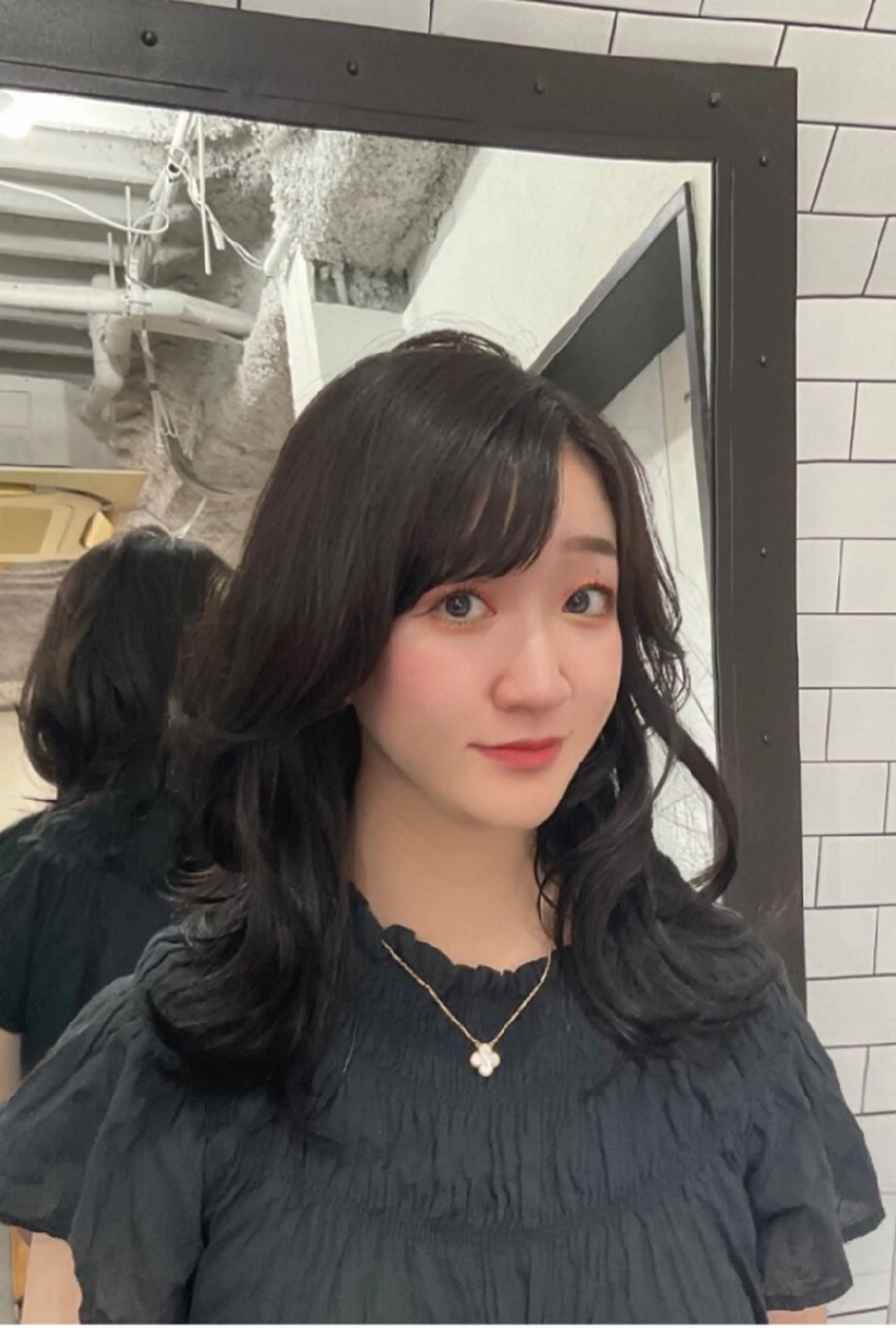 ミディアム レイヤーカット 小顔カット 紙屋町/legare 🌈山村　麻美のヘアスタイル