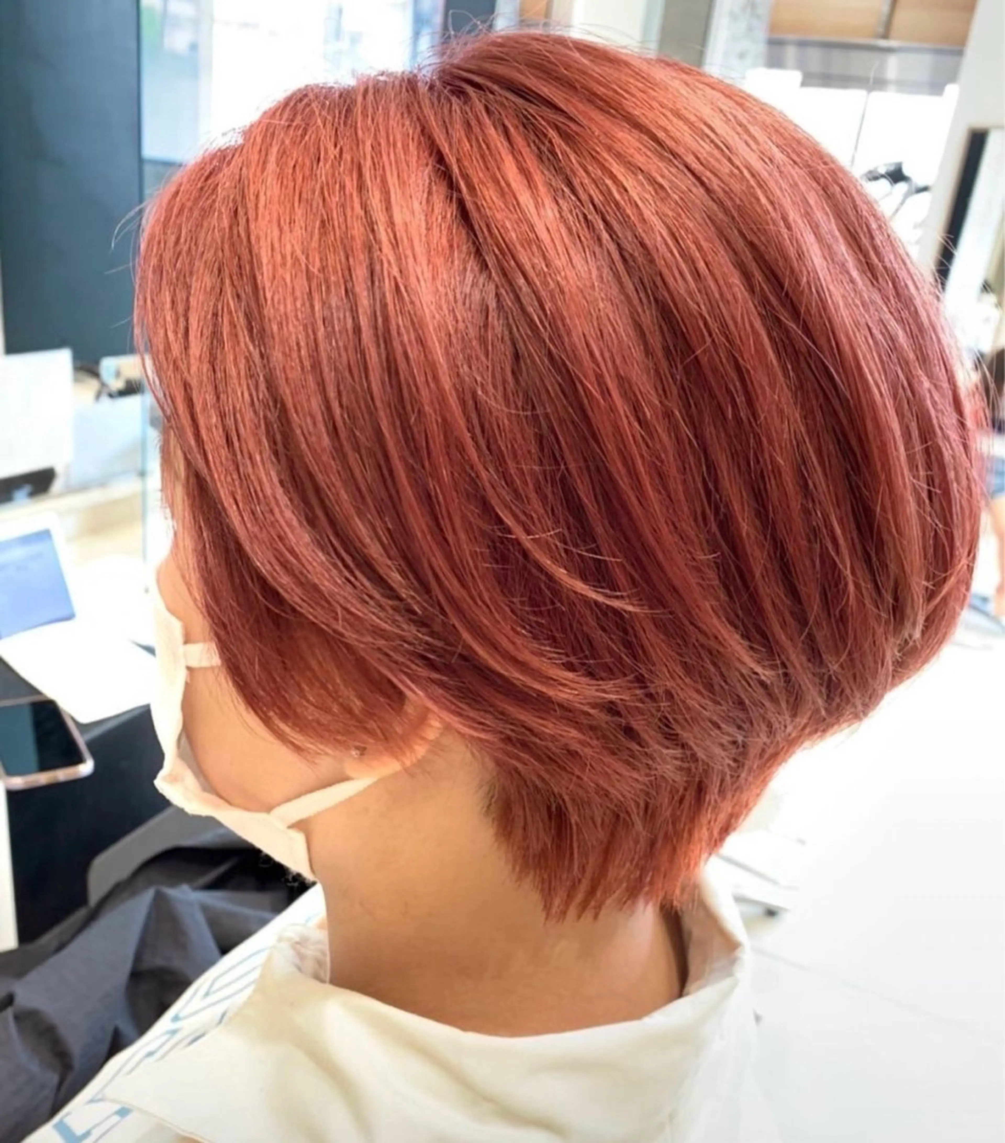 カラー 林 美月のヘアスタイル