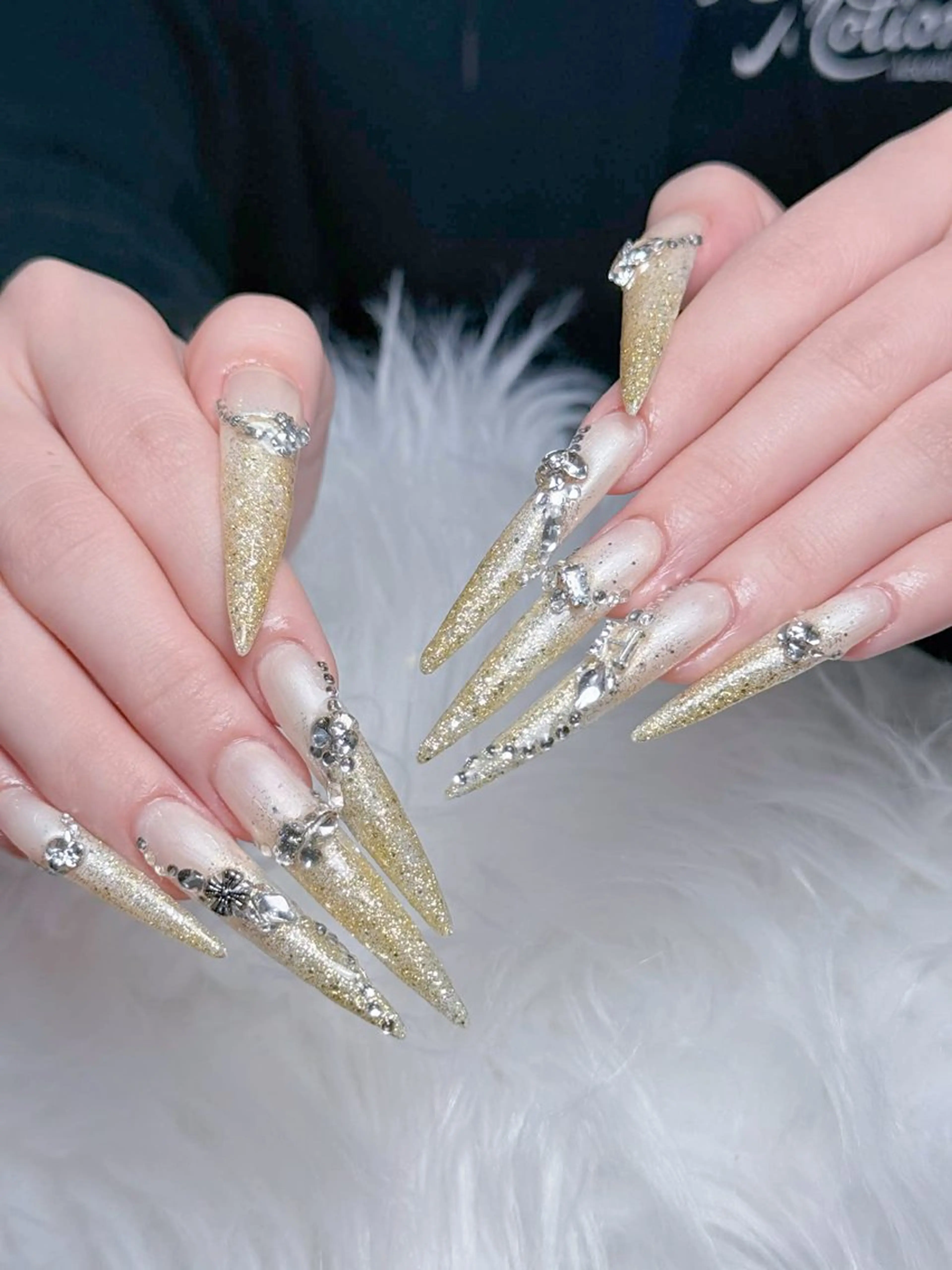 ネイル オーロラネイル 長さ出し フットネイル フレンチネイル ジェルネイル ハンドネイル Belle Nail Salonのネイルデザイン