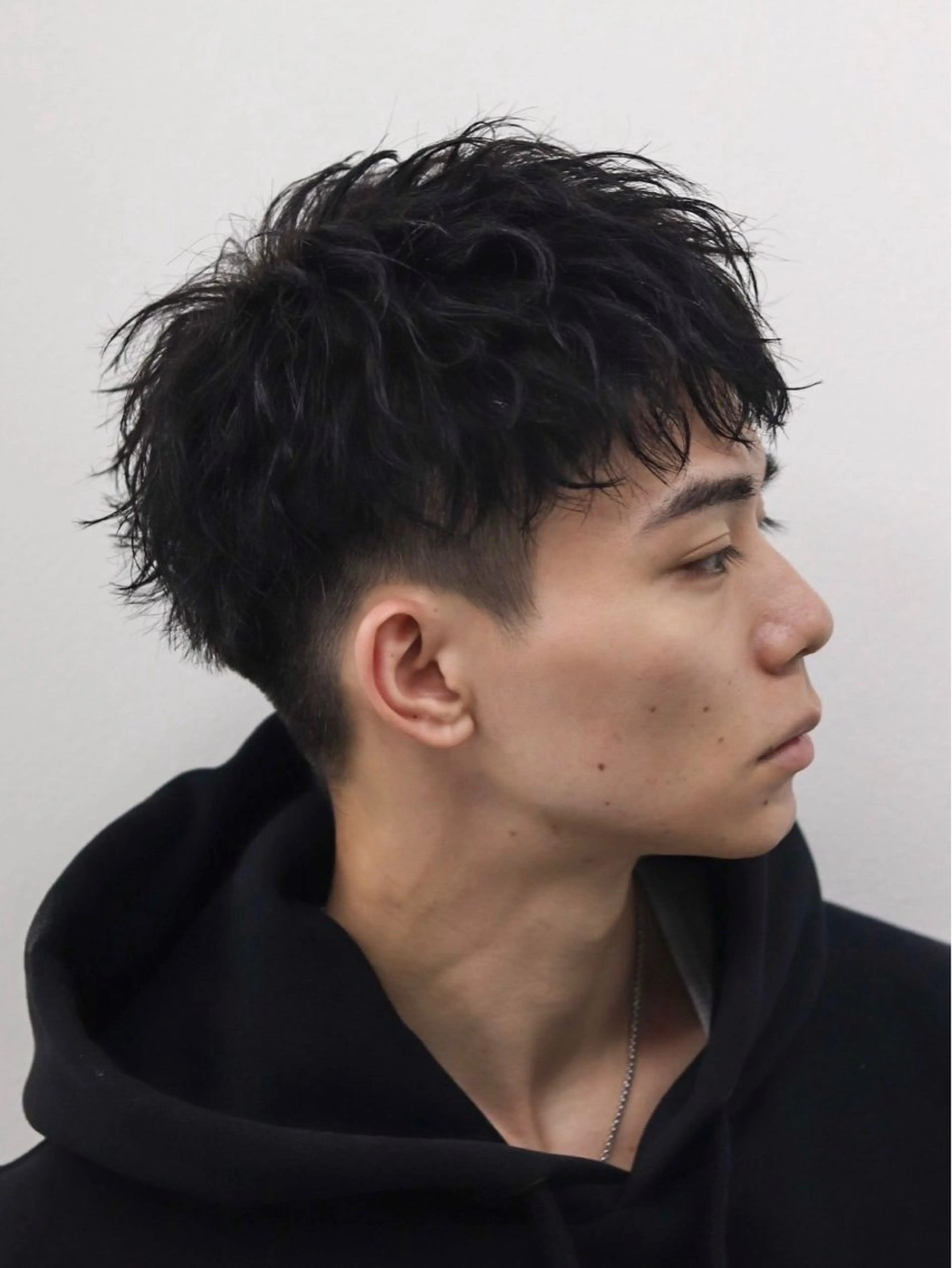 セミロング カラー パーマ ヘアアレンジ メンズ 似合わせカット メンズ特化❤️‍🔥 RIKU❤️‍🔥のヘアスタイル